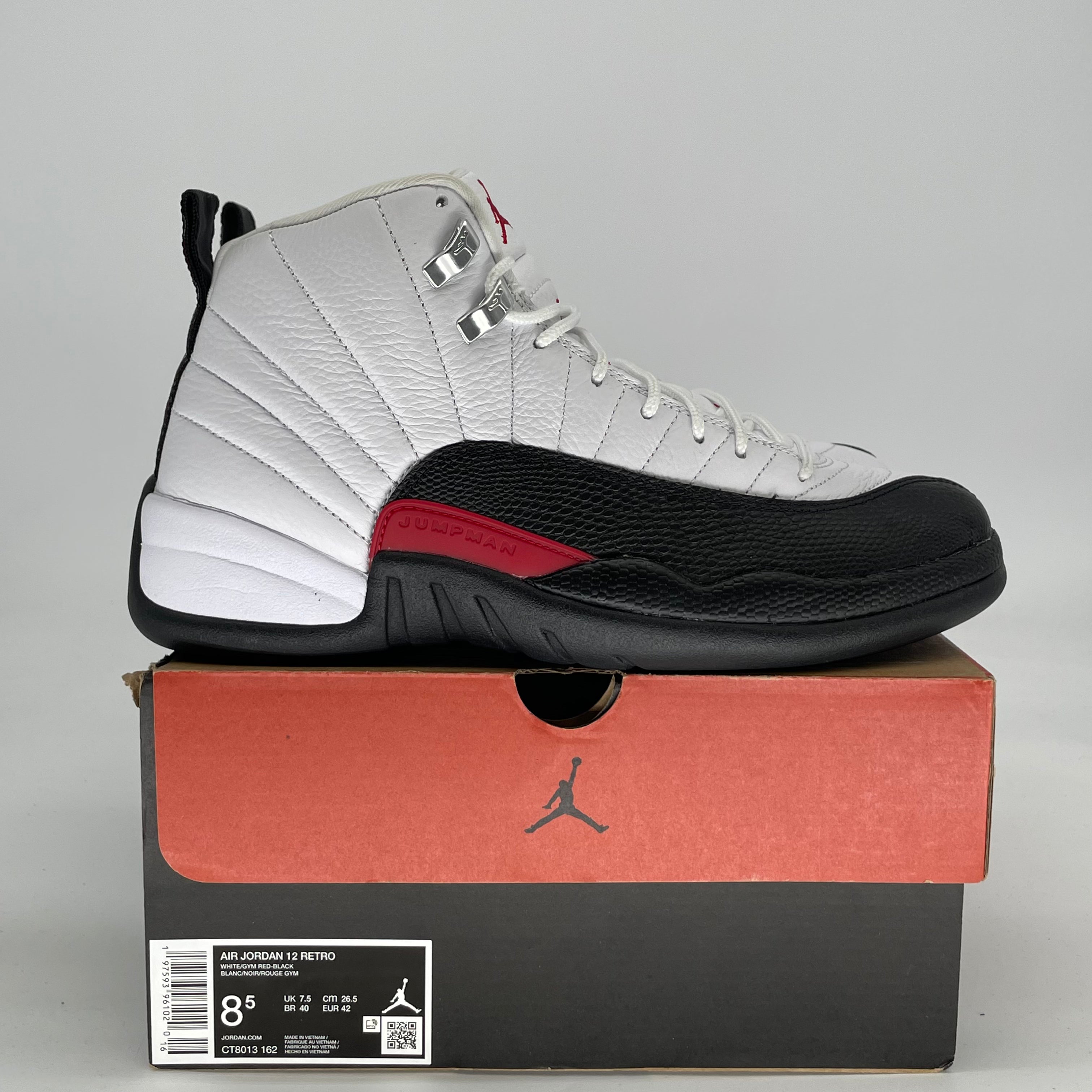 AIR JORDAN 12 TAXI FLIP CT8013-162 SIZE 8.5/10W