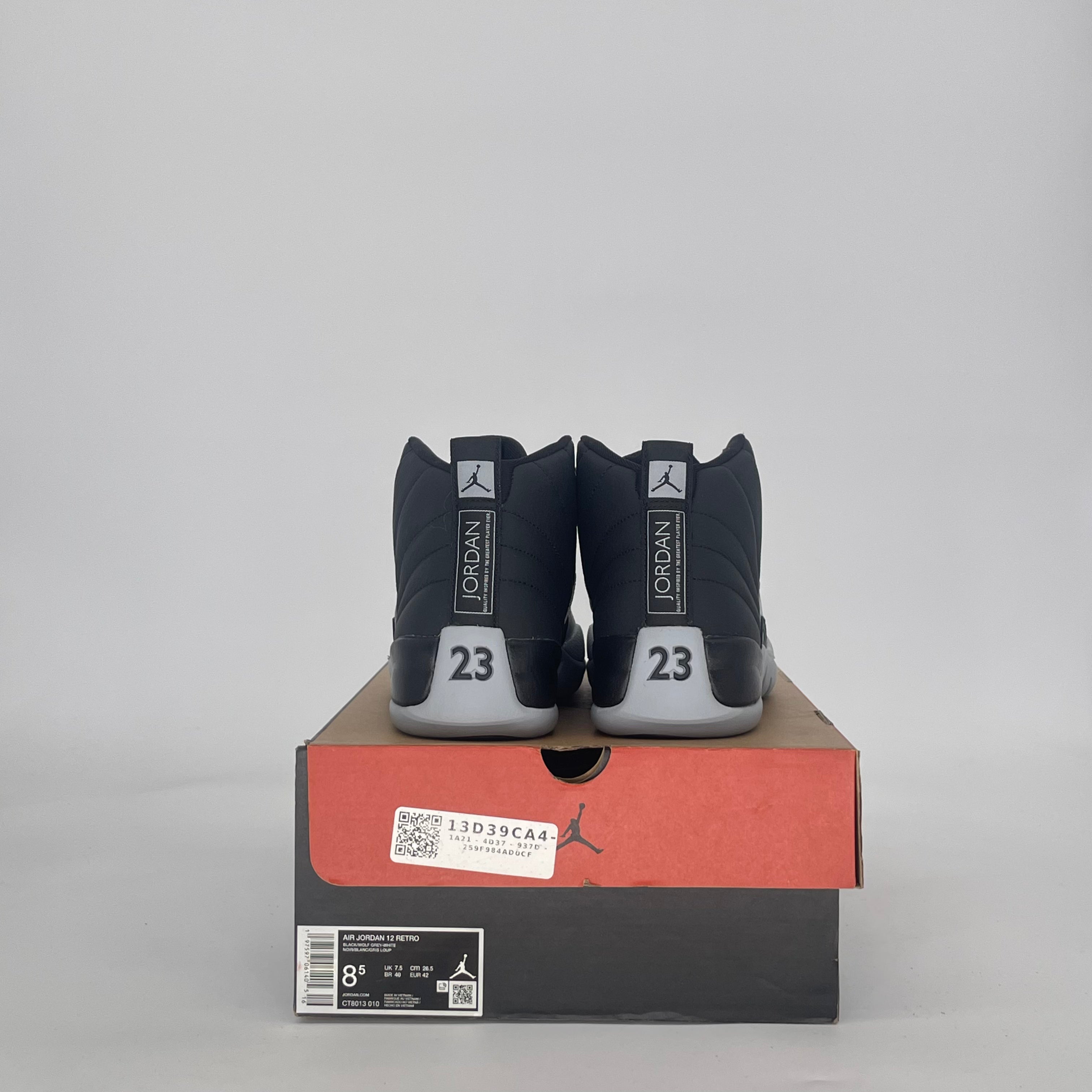 AIR JORDAN 12 BARONS CT8013-010 SIZE 8.5/10W