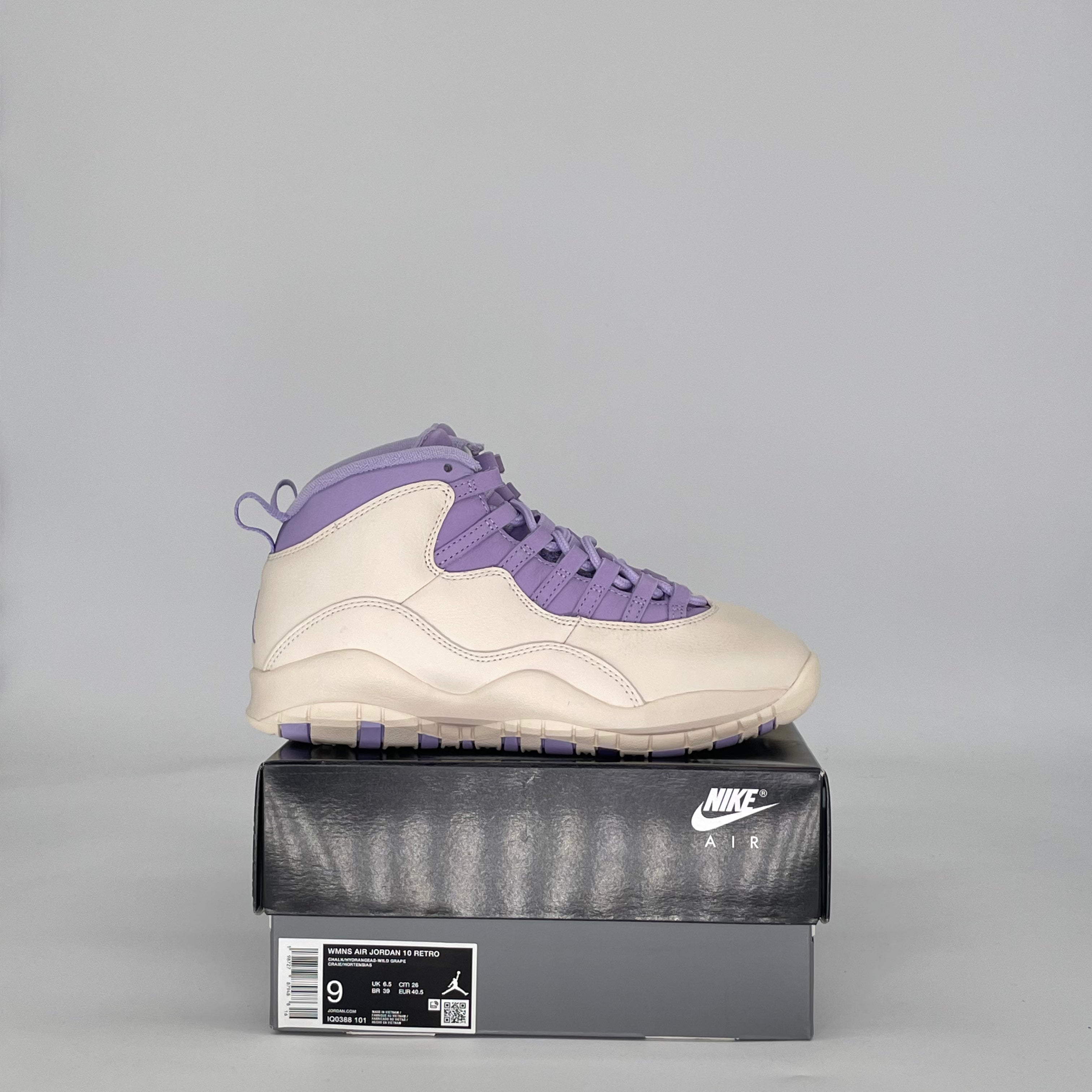 AIR JORDAN 10 HYDRANGEAS IQ0388-101 SIZE 7.5/9W MENS