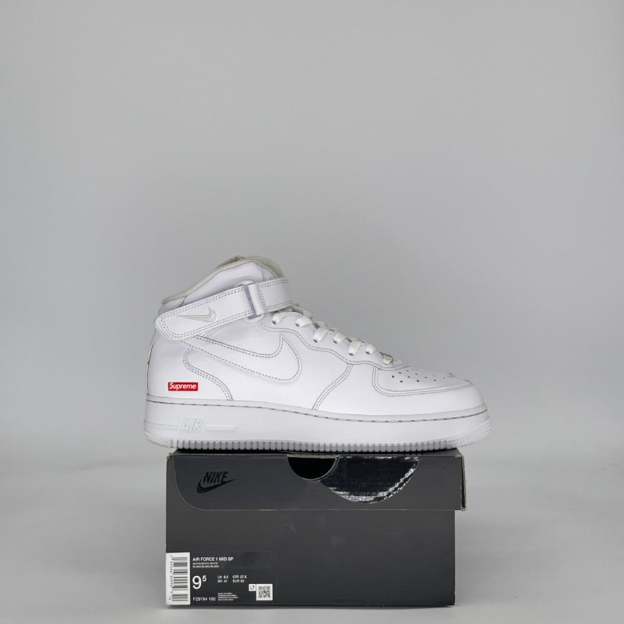 Nike Air Force 1 Mid Supreme White
