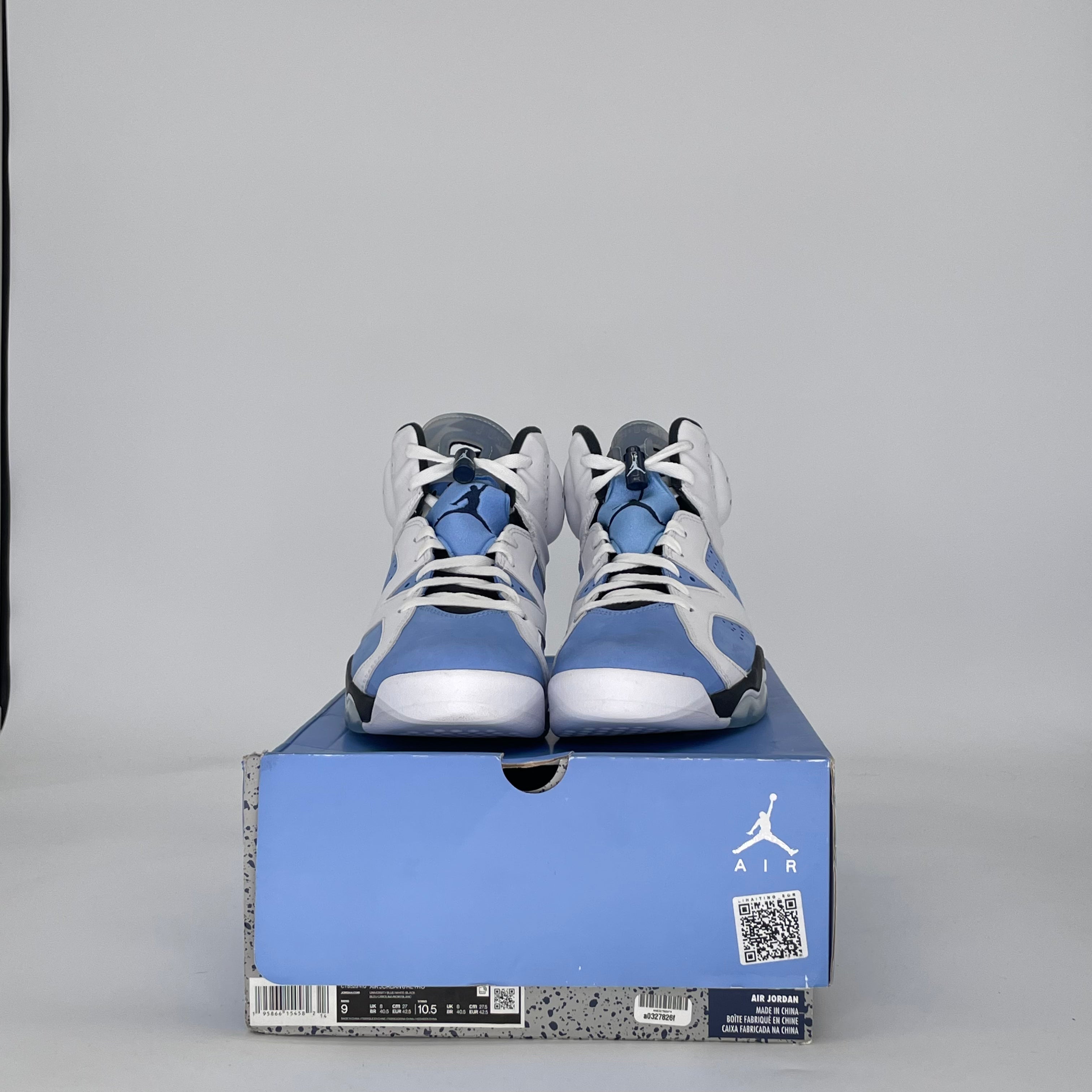 AIR JORDAN 6 UNC WHITE CT8529-410 SIZE 9/10.5W