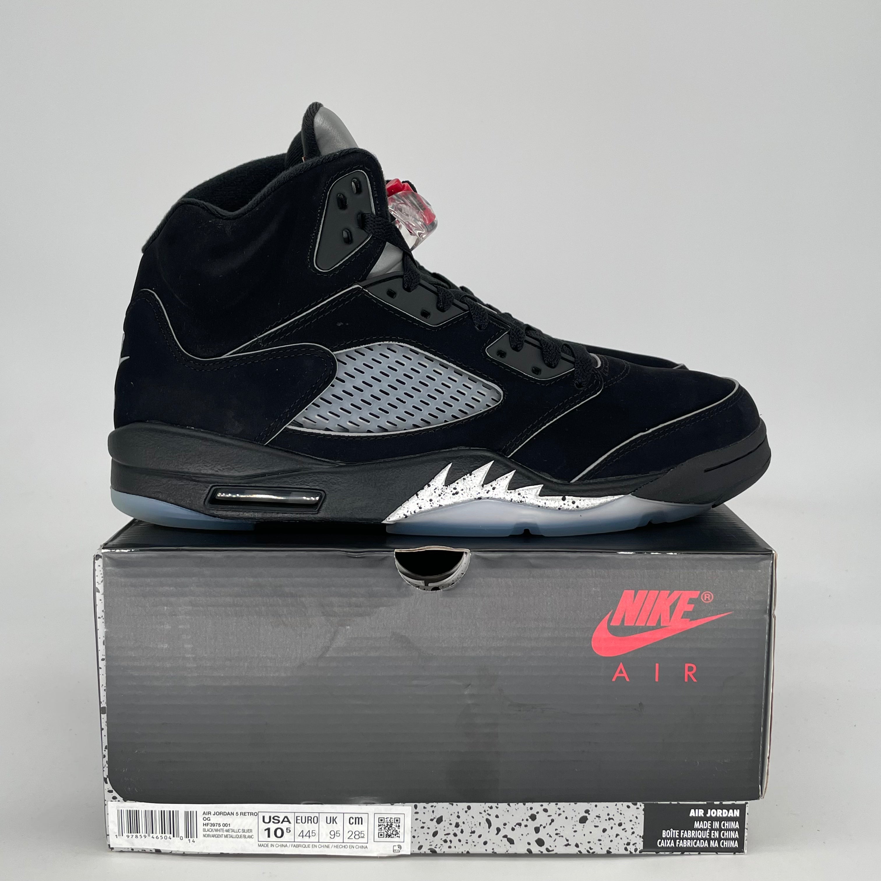 AIR JORDAN 5 BLACK METALLIC REIMAGINED HF3975-001 SIZE 10.5/12W