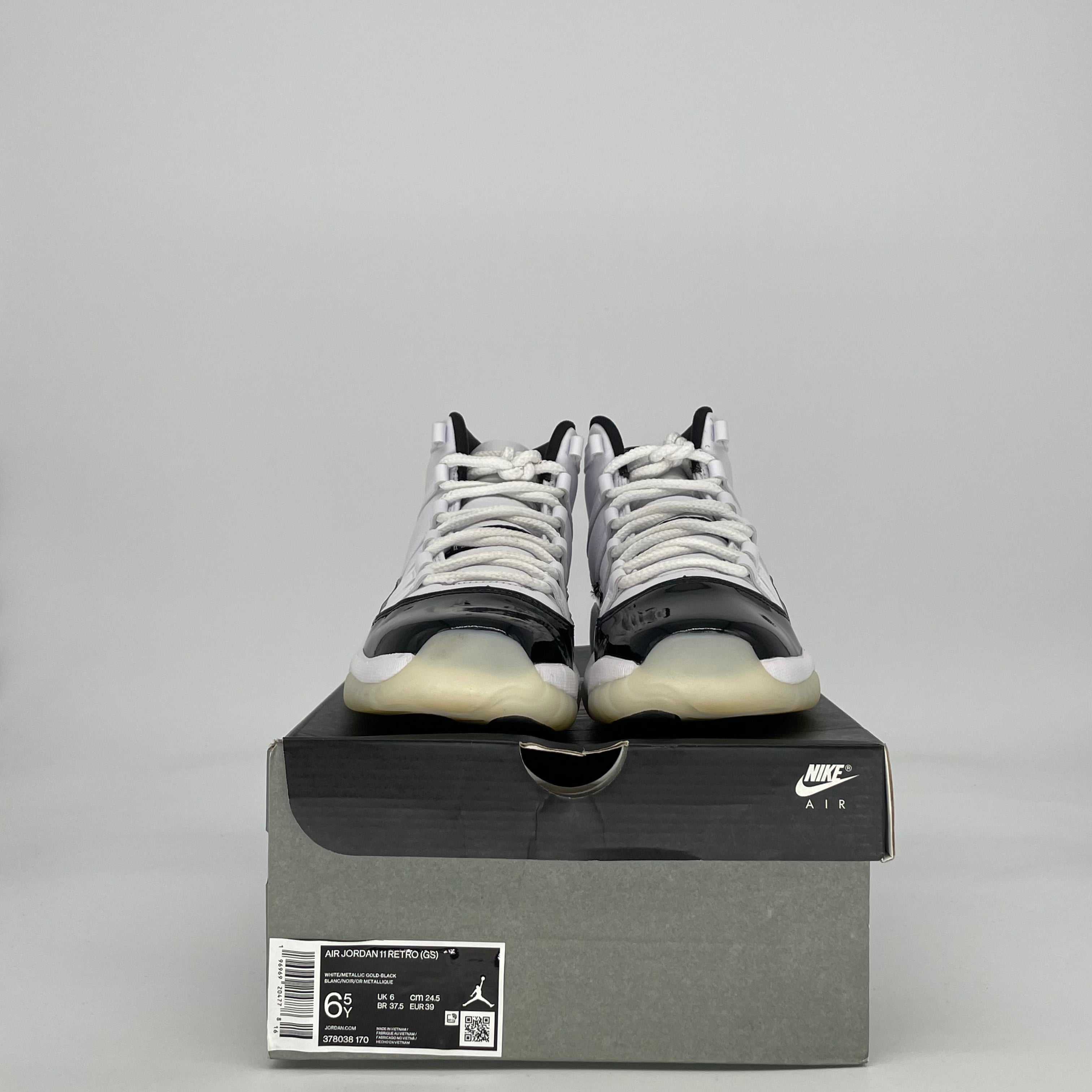 AIR JORDAN 11 DMP GRATITUDE 378038-170 SIZE 6.5/8W