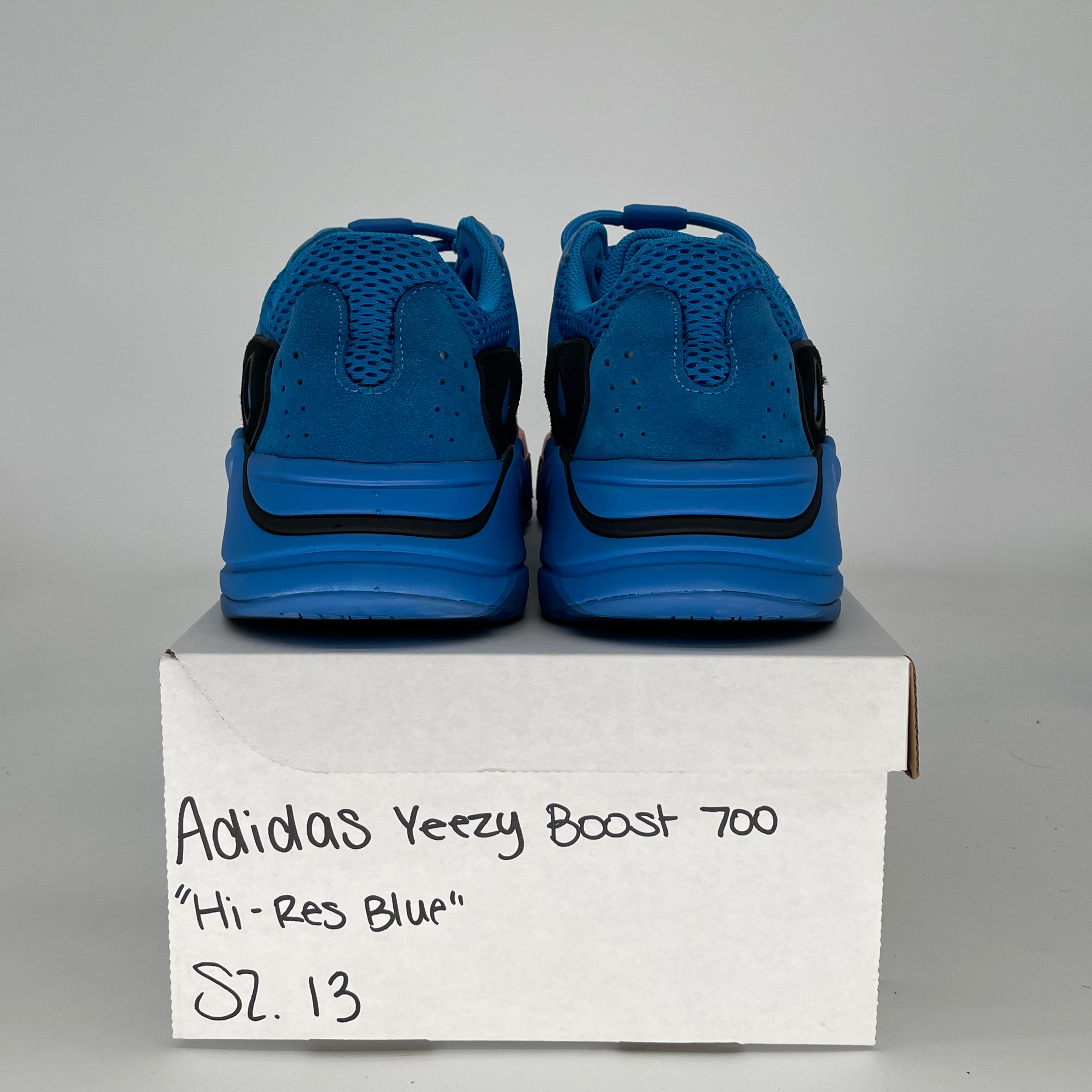 ADIDAS YEEZY 700 HI-RES BLUE HP6674 SIZE 13/14.5W