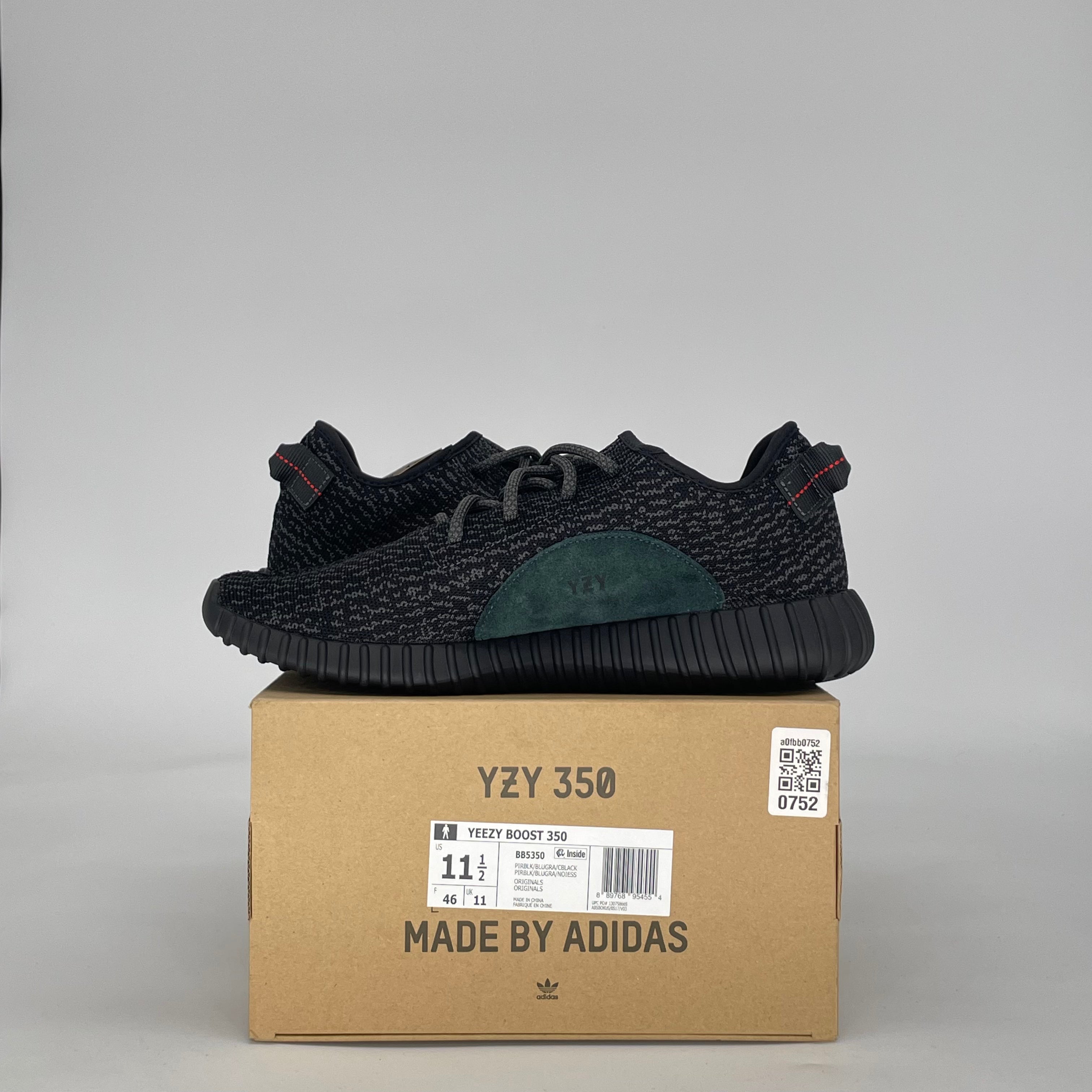 ADIDAS YEEZY BOOST 350 PIRATE BLACK BB5350 SIZE 11.5/13W