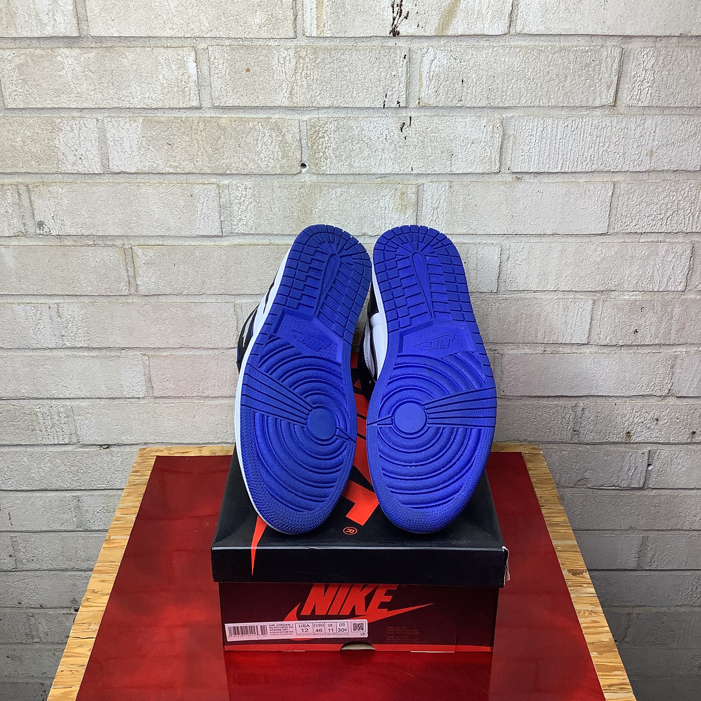 AIR JORDAN 1 ROYAL TOE SIZE 12/13.5W 555088-041