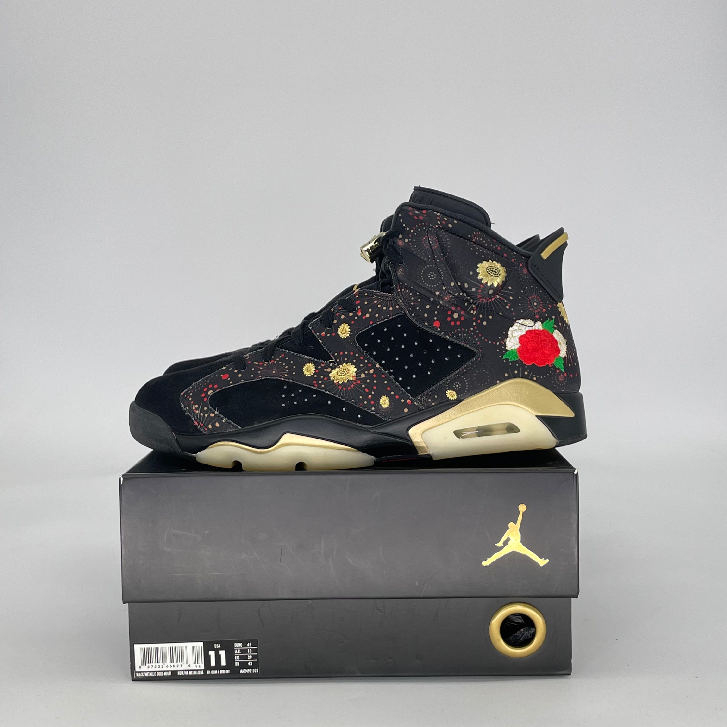 AIR JORDAN 6 CHINESE NEW YEAR (2018) SIZE 11/12.5W