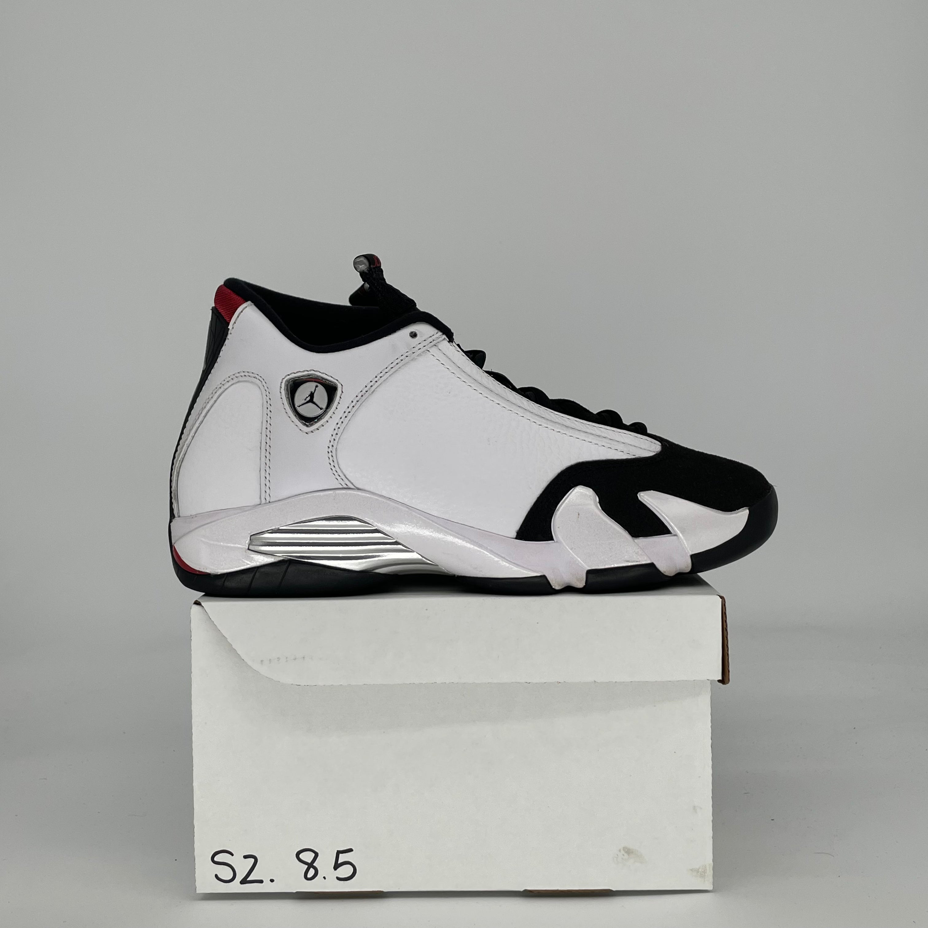 AIR JORDAN 14 BLACK TOE 487471-160 SIZE 8.5/10W
