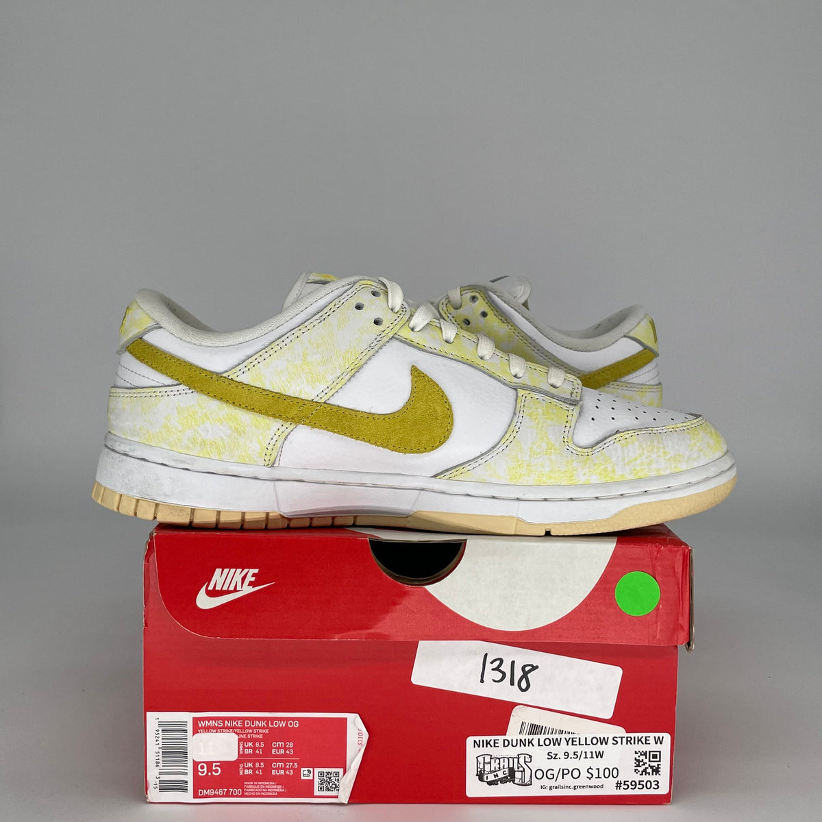 Nike Dunk Low Yellow Strike (Women's)