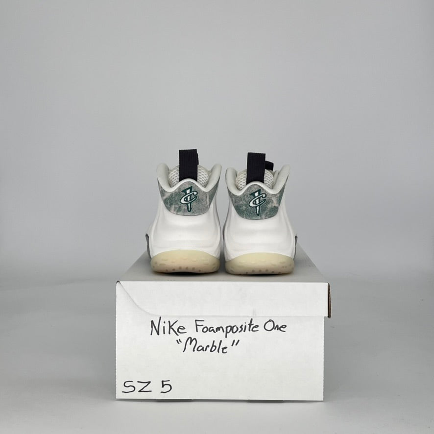 NIKE AIR FOAMPOSITE ONE MARBLE AA3963-101 SIZE 5/6.5W GS
