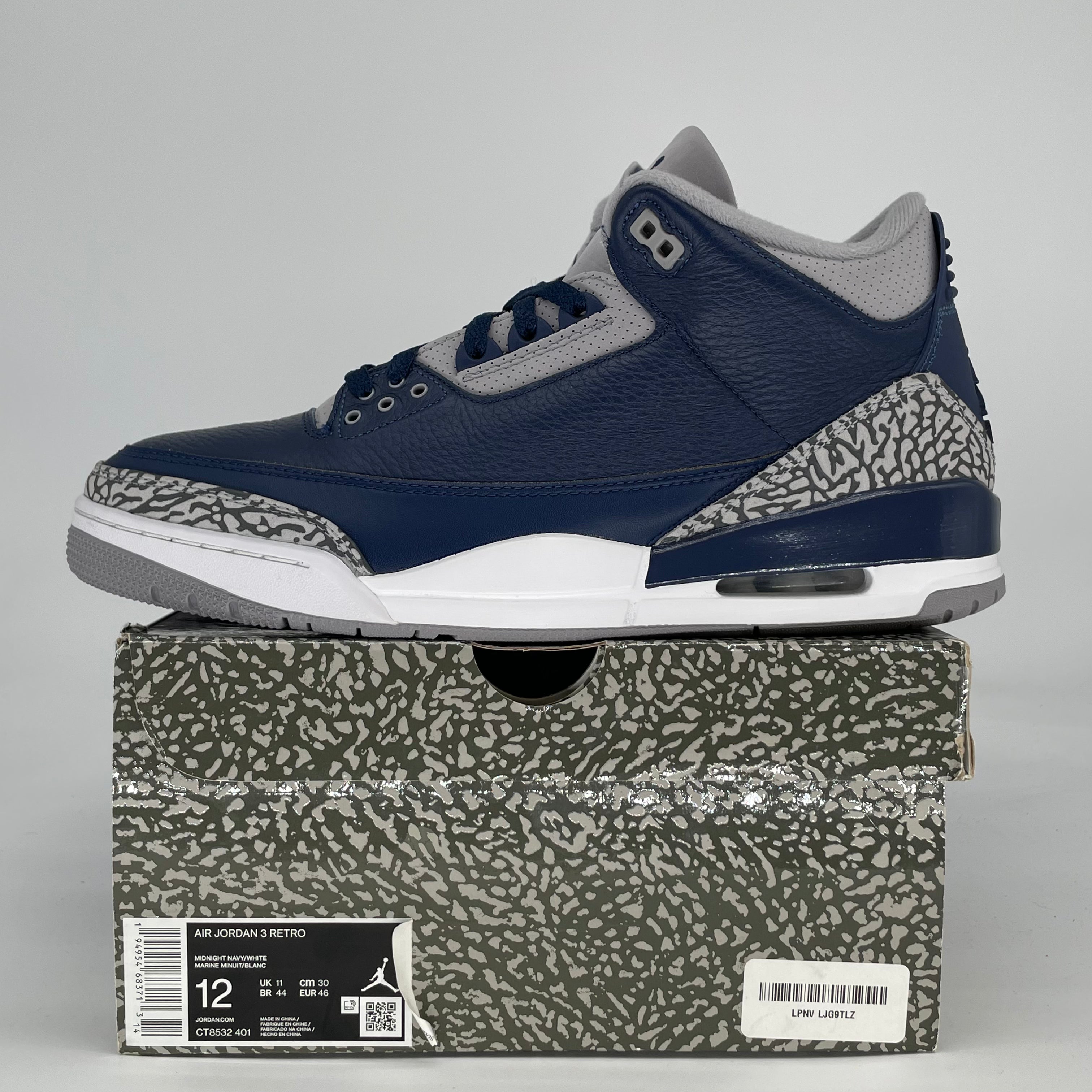 AIR JORDAN 3 GEORGETOWN CT8532-401 SIZE 12/13.5W