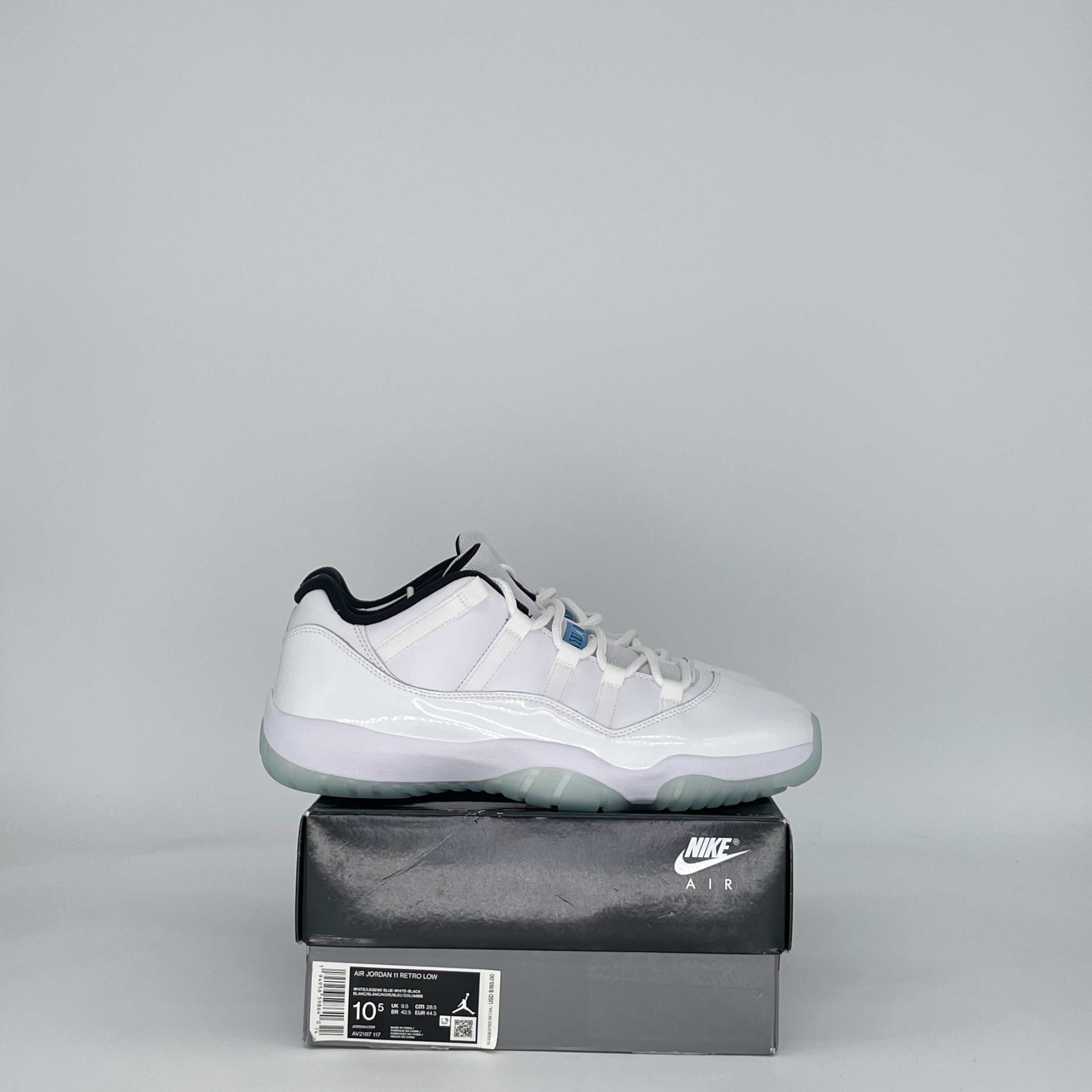 AIR JORDAN 11 LOW LEGEND BLUE AV2187-117 SIZE 10.5/12W