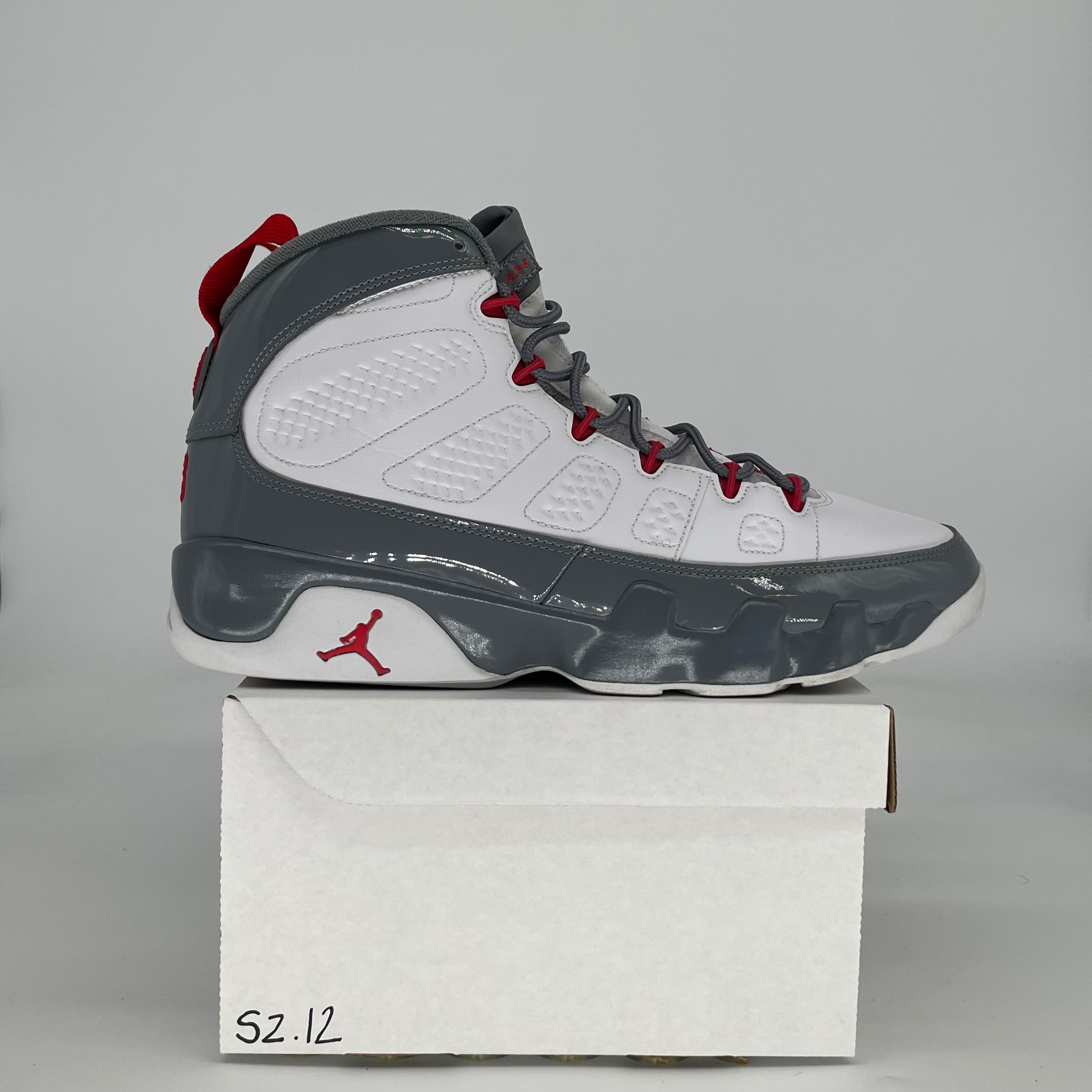 AIR JORDAN 9 FIRE RED CT8019-162 SIZE 12/13.5W