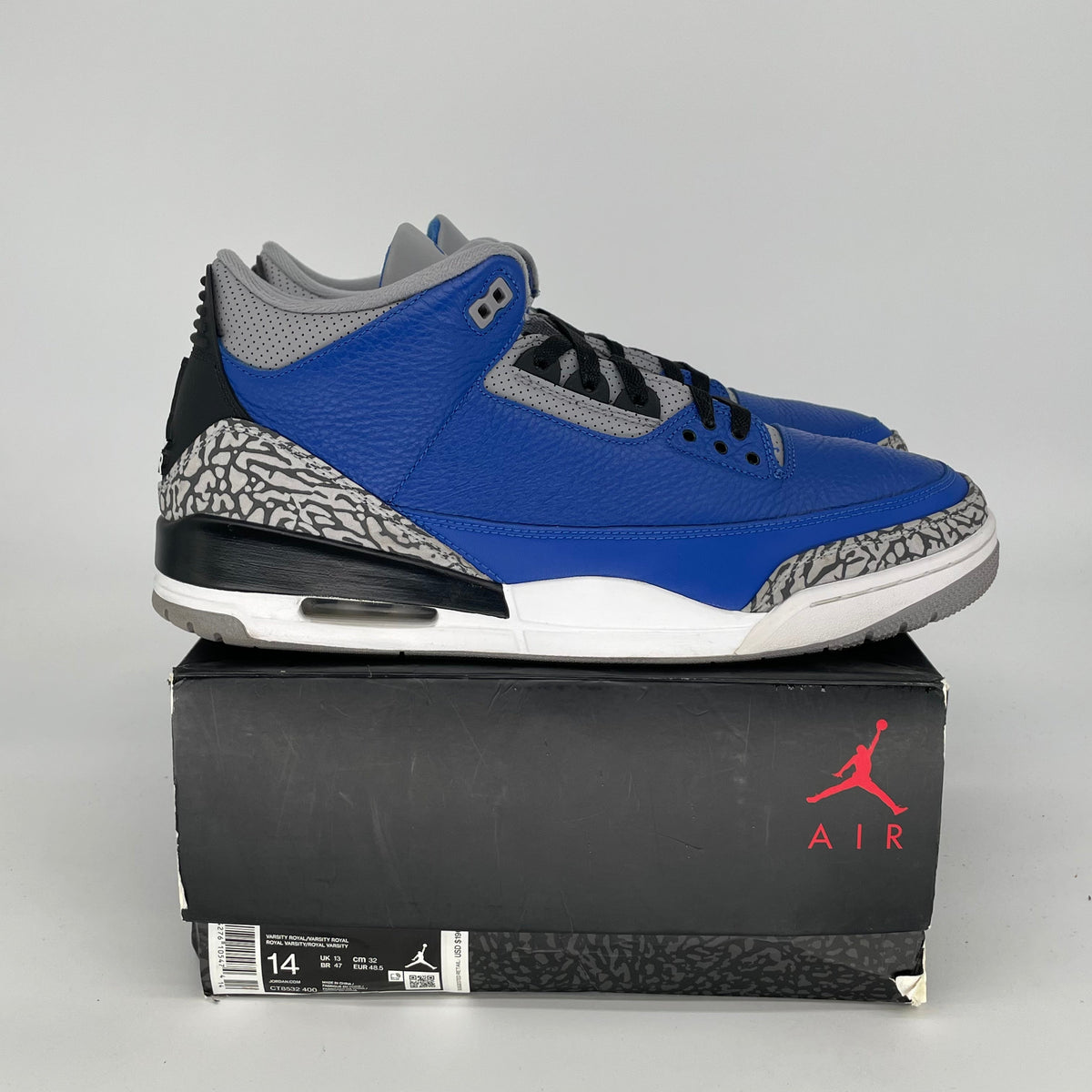 Jordan 3 Retro Varsity Royal Cement