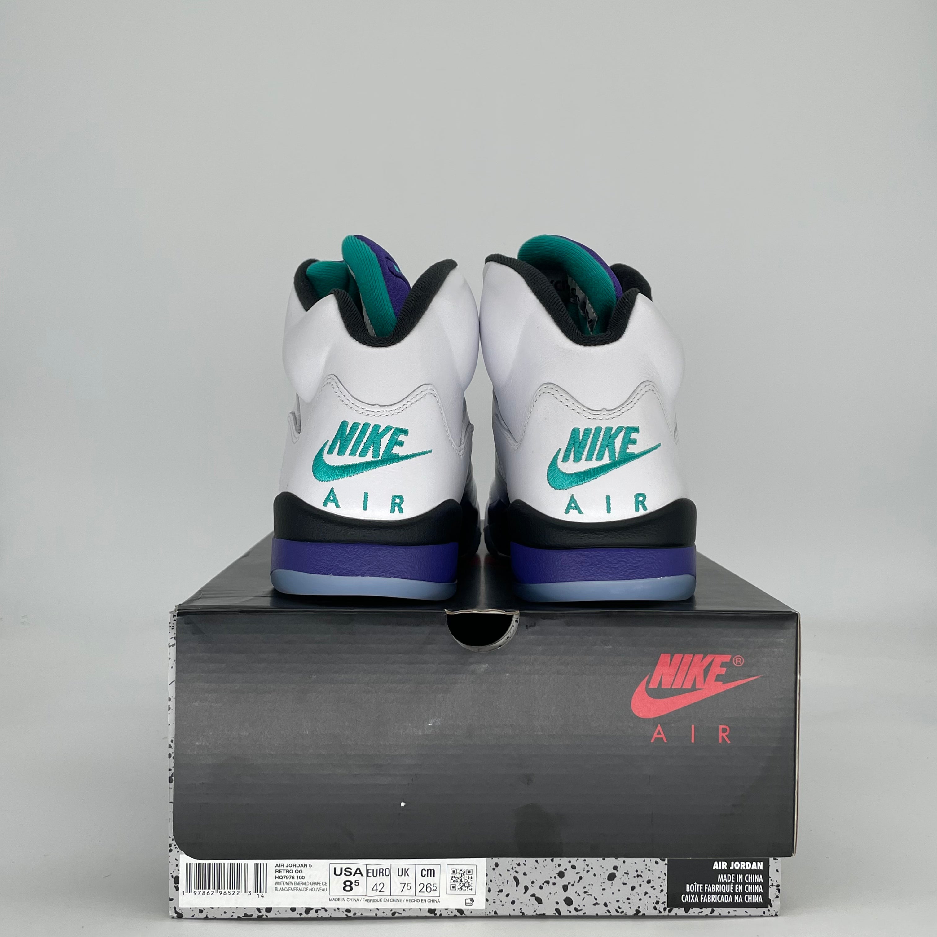AIR JORDAN 5 GRAPE HQ7978-100 SIZE 8.5/10W