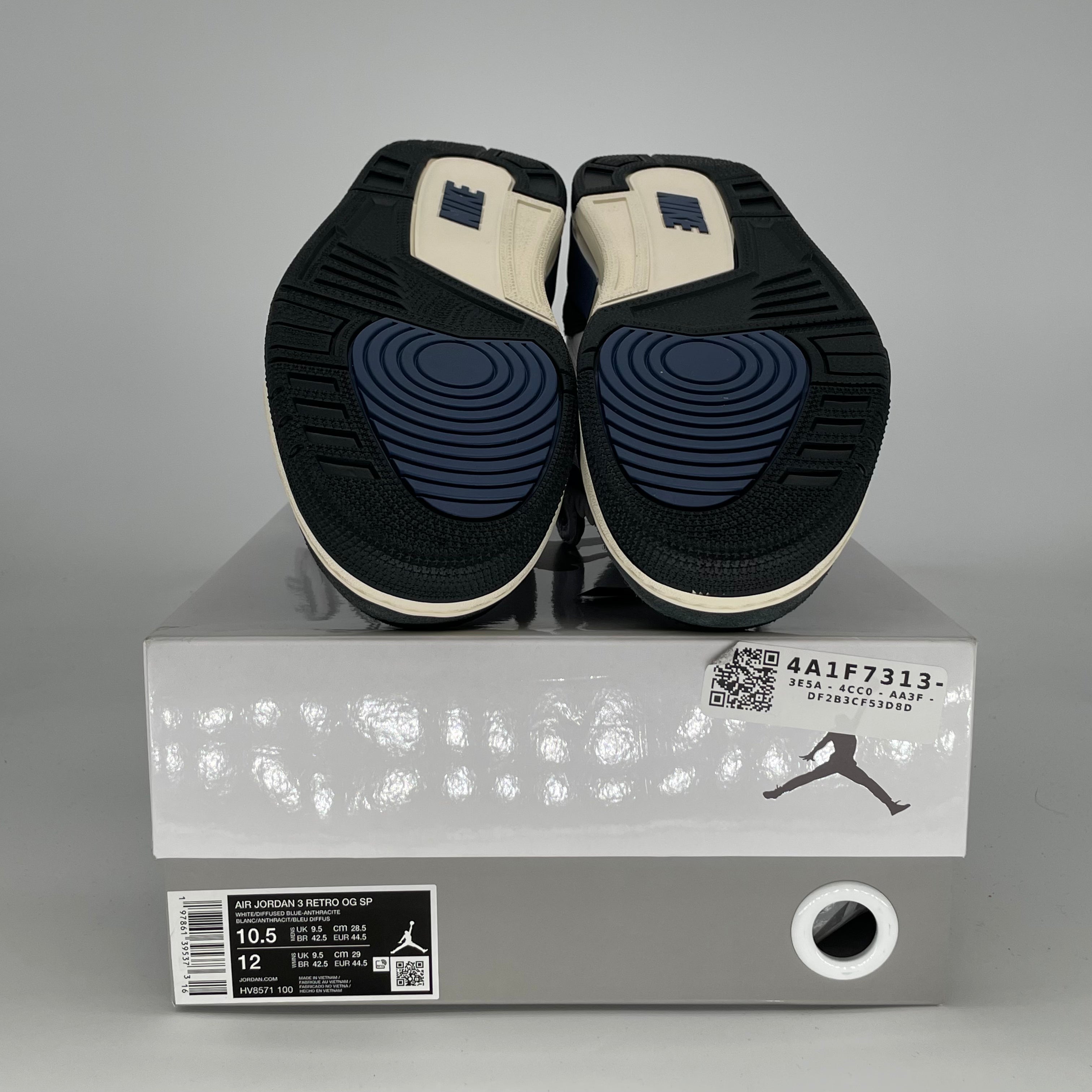 AIR JORDAN 3 A MA MANIERE DIFFUSED BLUE HV8571-100 SIZE 10.5/12W