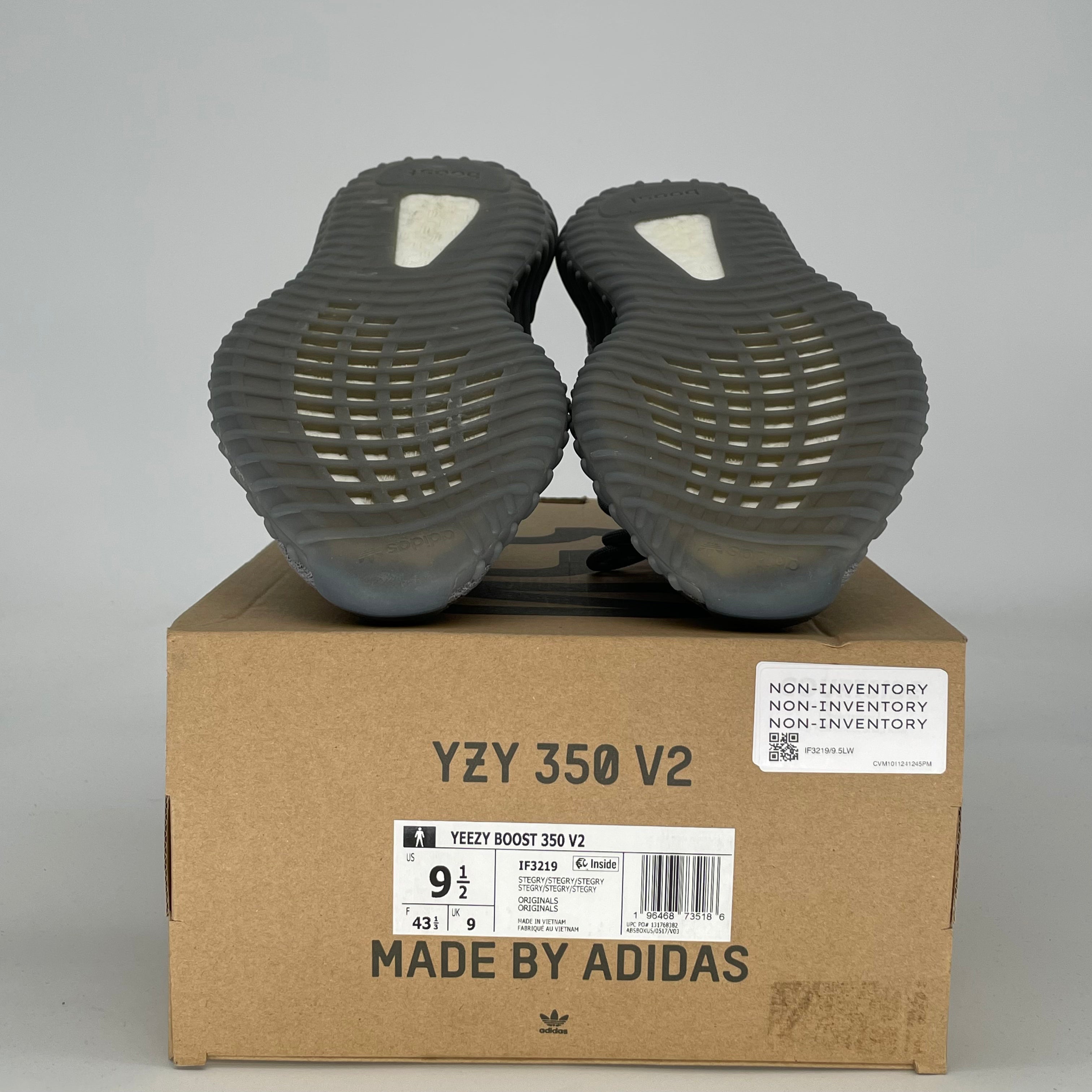 ADIDAS YEEZY 350 V2 STEEL GREY IF3219 SIZE 9.5/11W