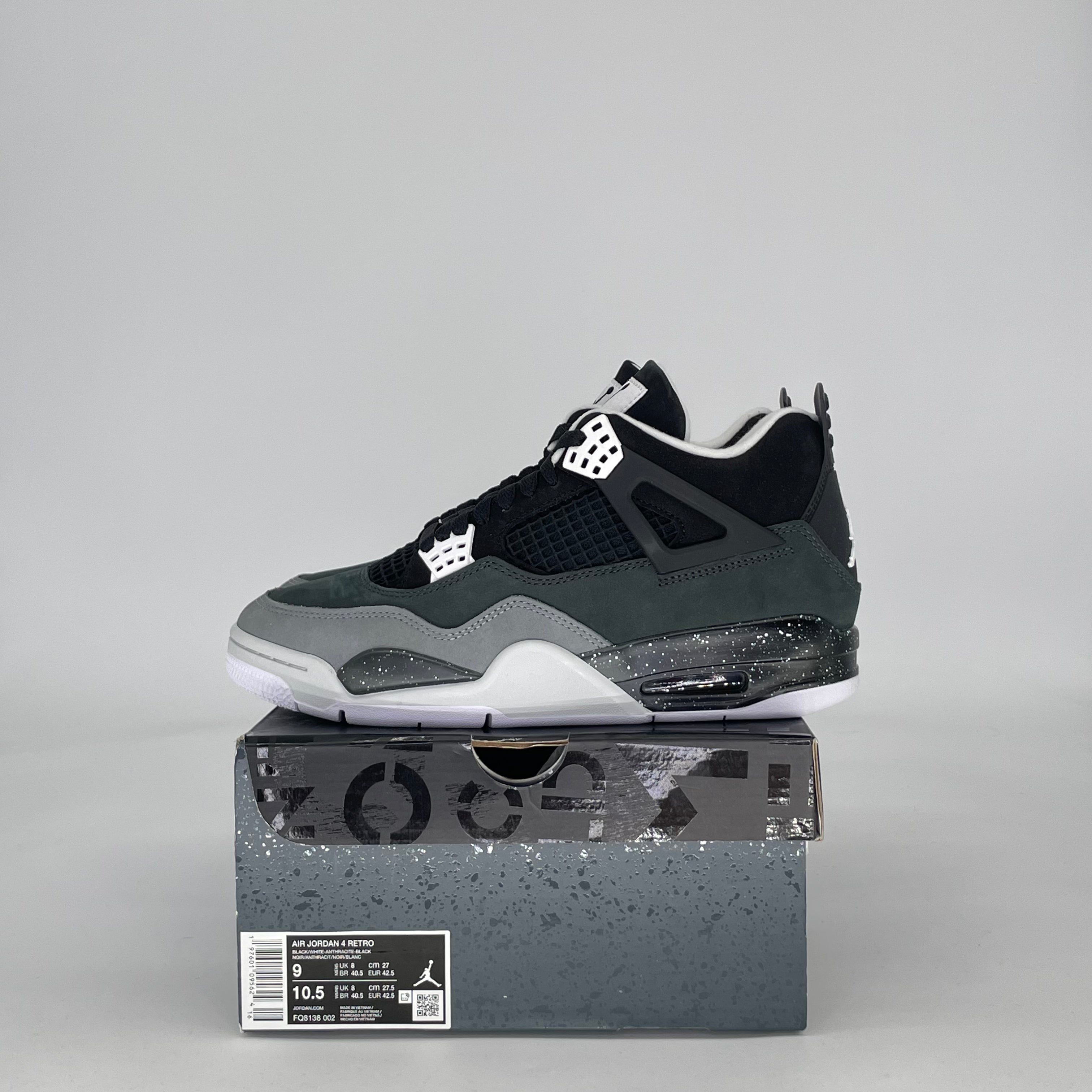 AIR JORDAN 4 FEAR FQ8138-002 SIZE 9/10.5W