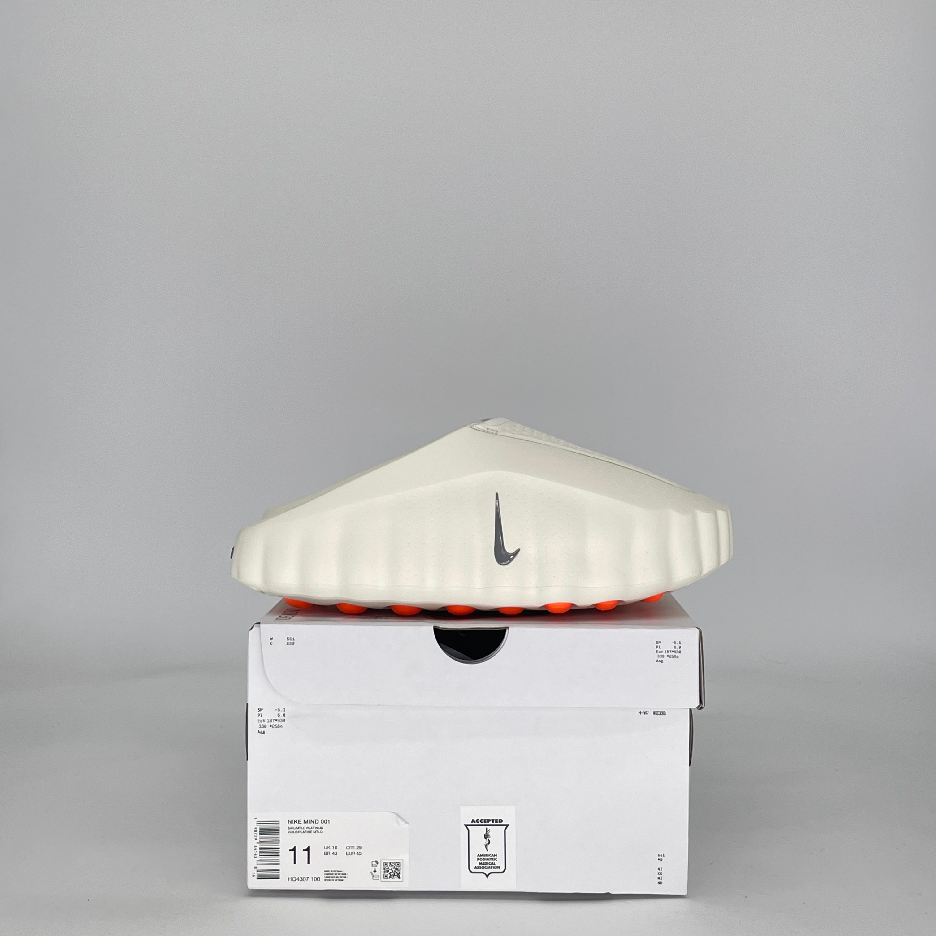 NIKE MIND 001 SLIDE SAIL HQ4307-100 SIZE 11/12.5W