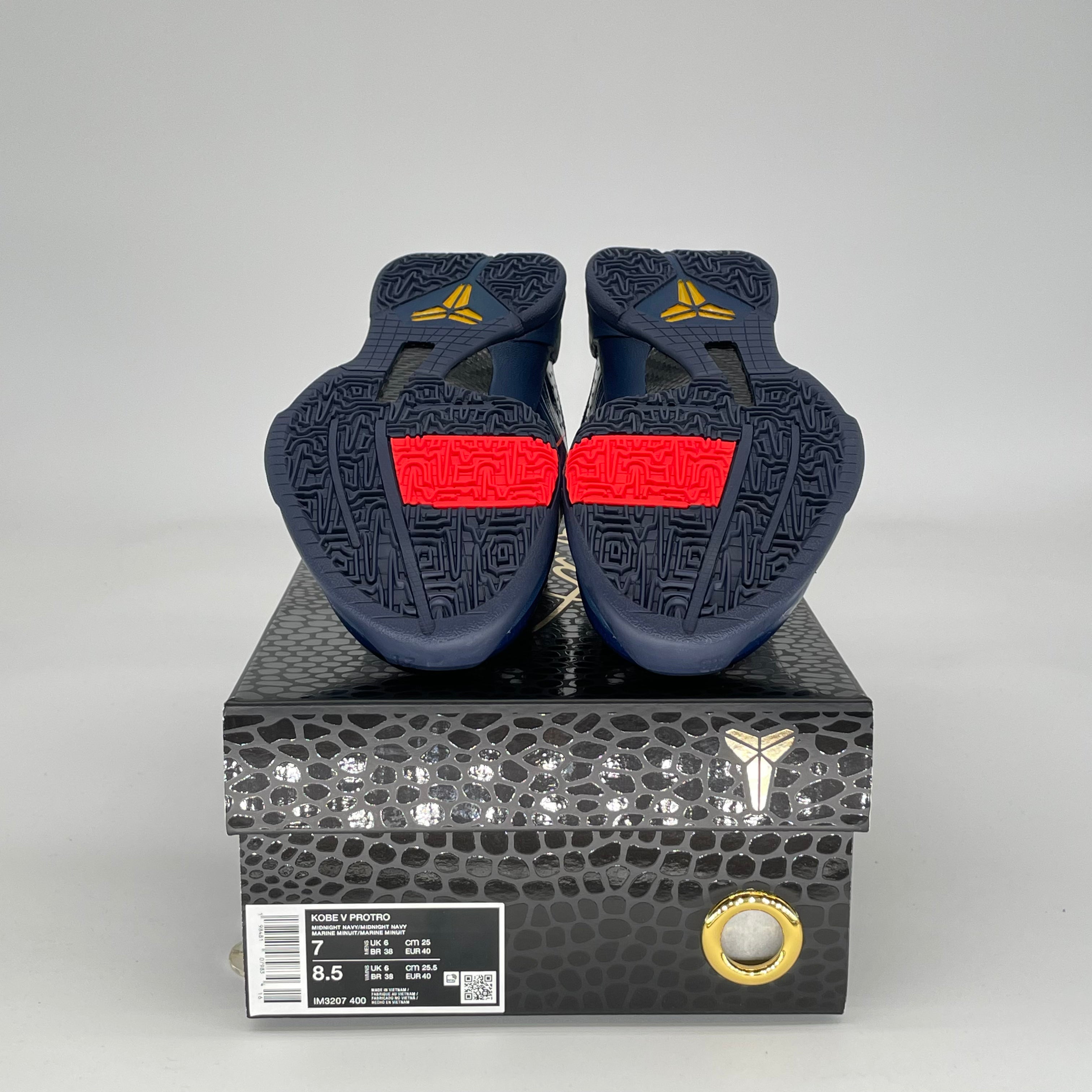NIKE KOBE 5 PROTRO CAITLIN CLARK INDIANA FEVER IM3207-400 SIZE 7/8.5W