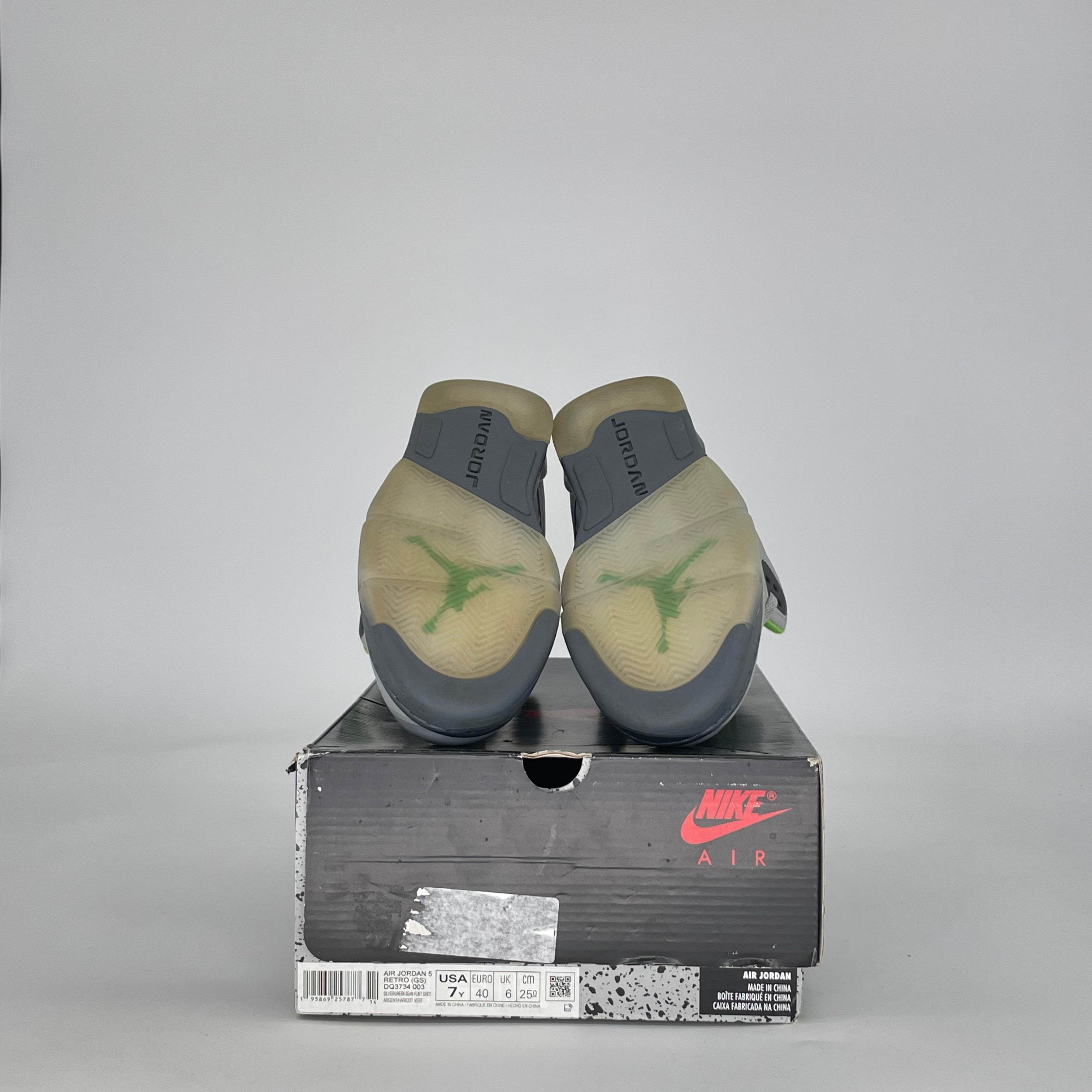 AIR JORDAN 5 GREEN BEAN DQ3734-003 SIZE 7/8.5W GS