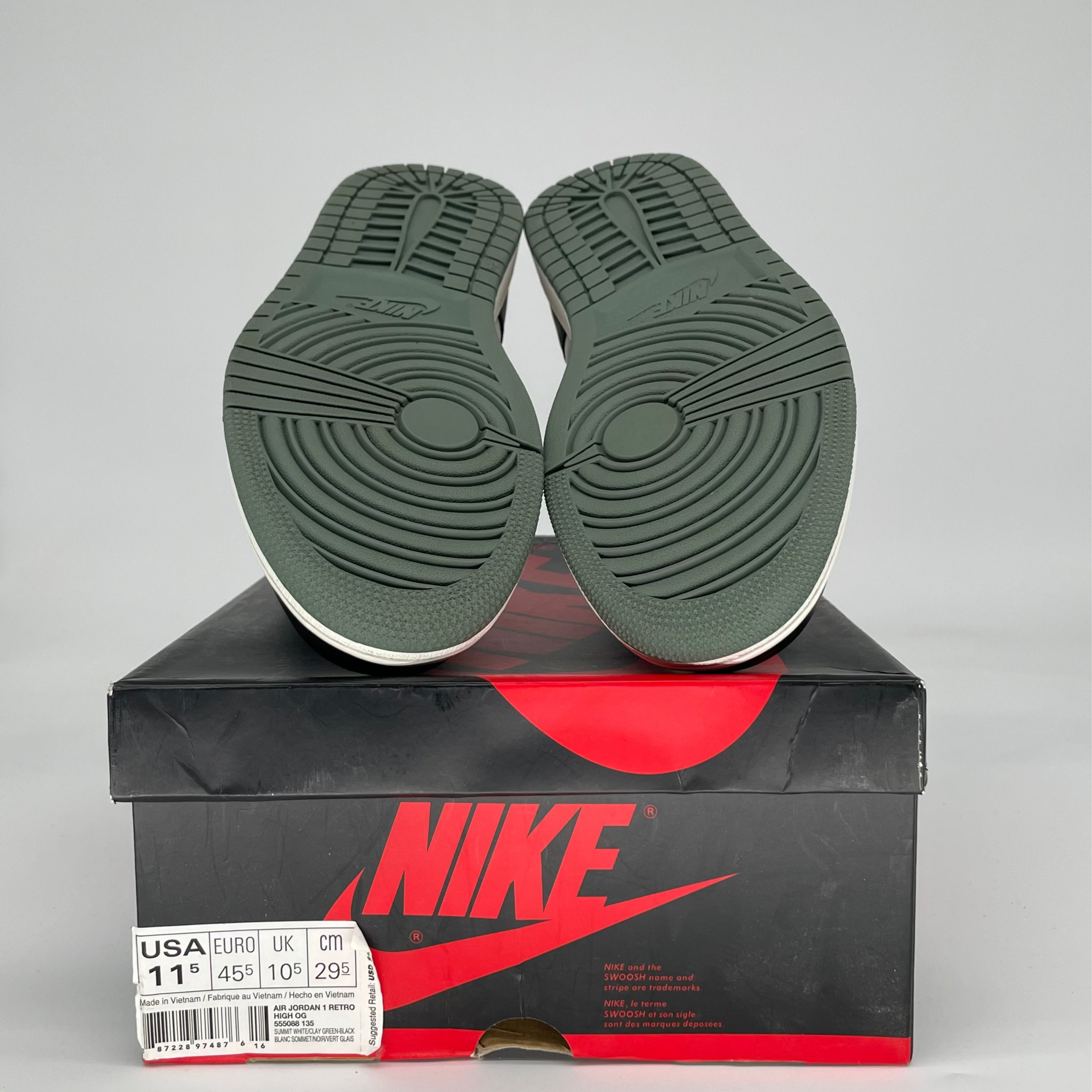 AIR JORDAN 1 CLAY GREEN 555088-135 SIZE 12/13.5W