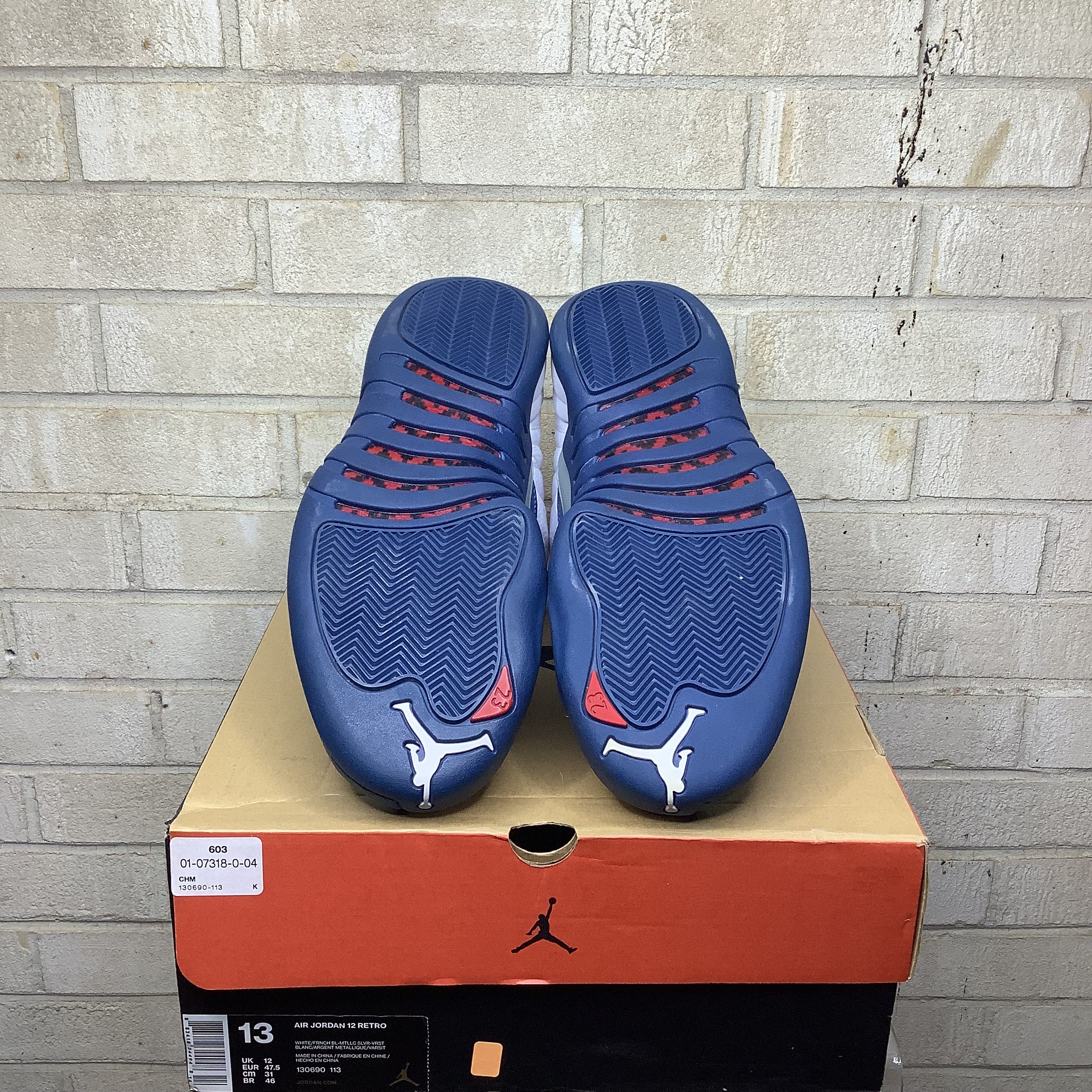AIR JORDAN 12 FRENCH BLUE (2016) SIZE 13/14.5W 130690-113