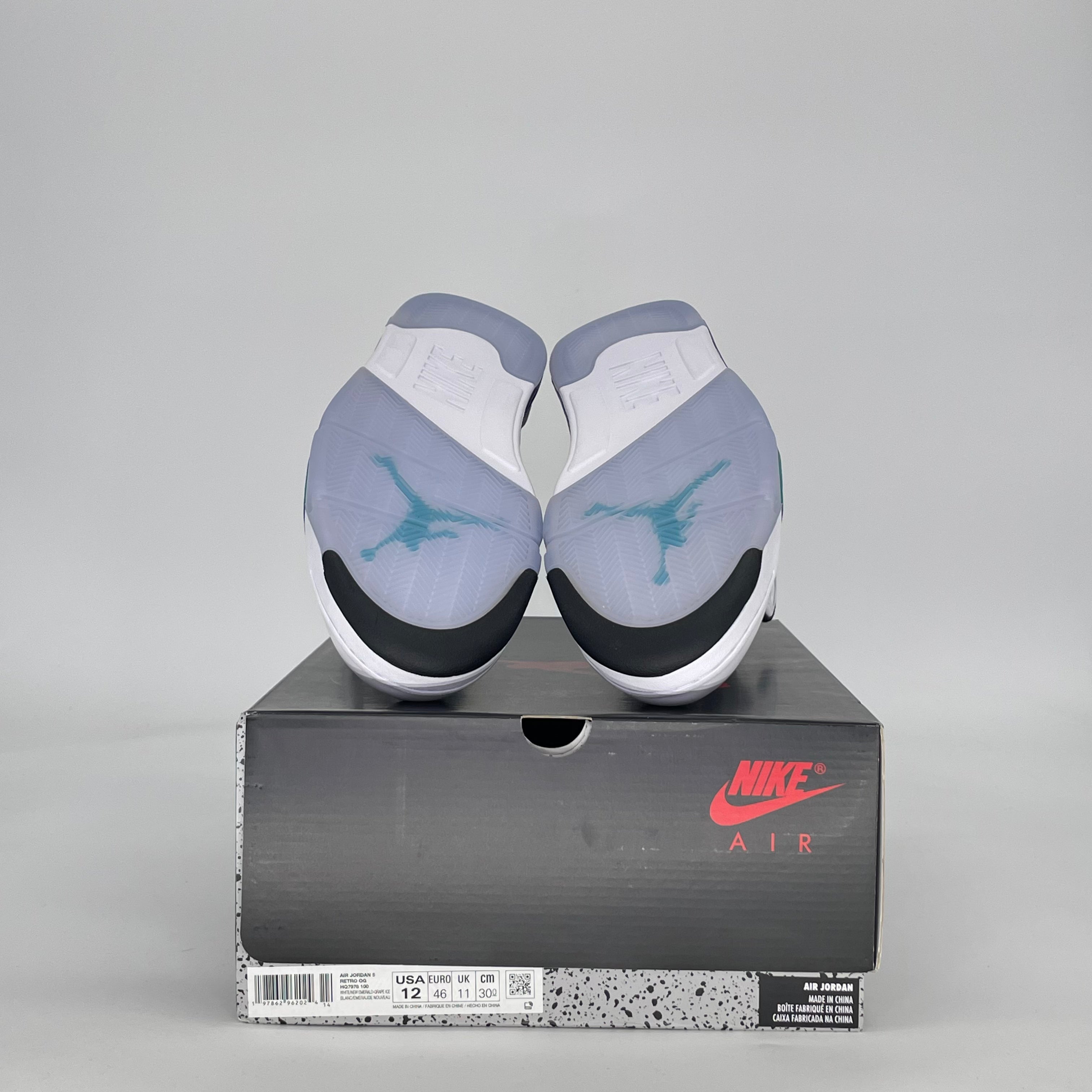 AIR JORDAN 5 GRAPE HQ7978-100 SIZE 12/13.5W