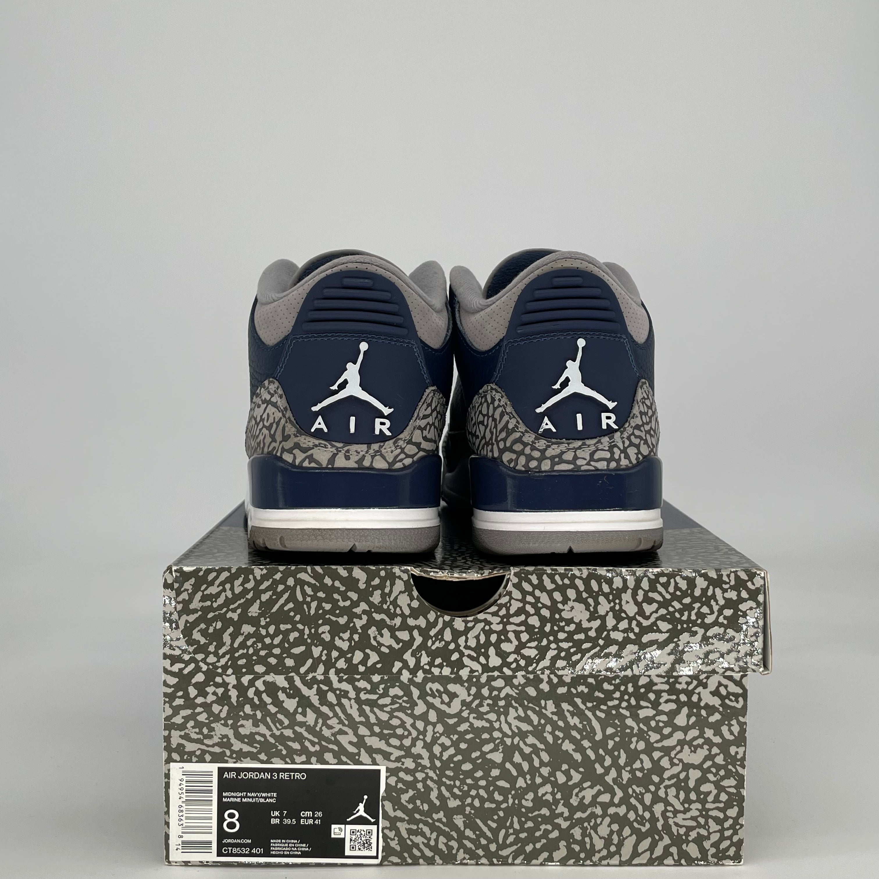 AIR JORDAN 3 GEORGETOWN CT8532-401 SIZE 8/9.5W