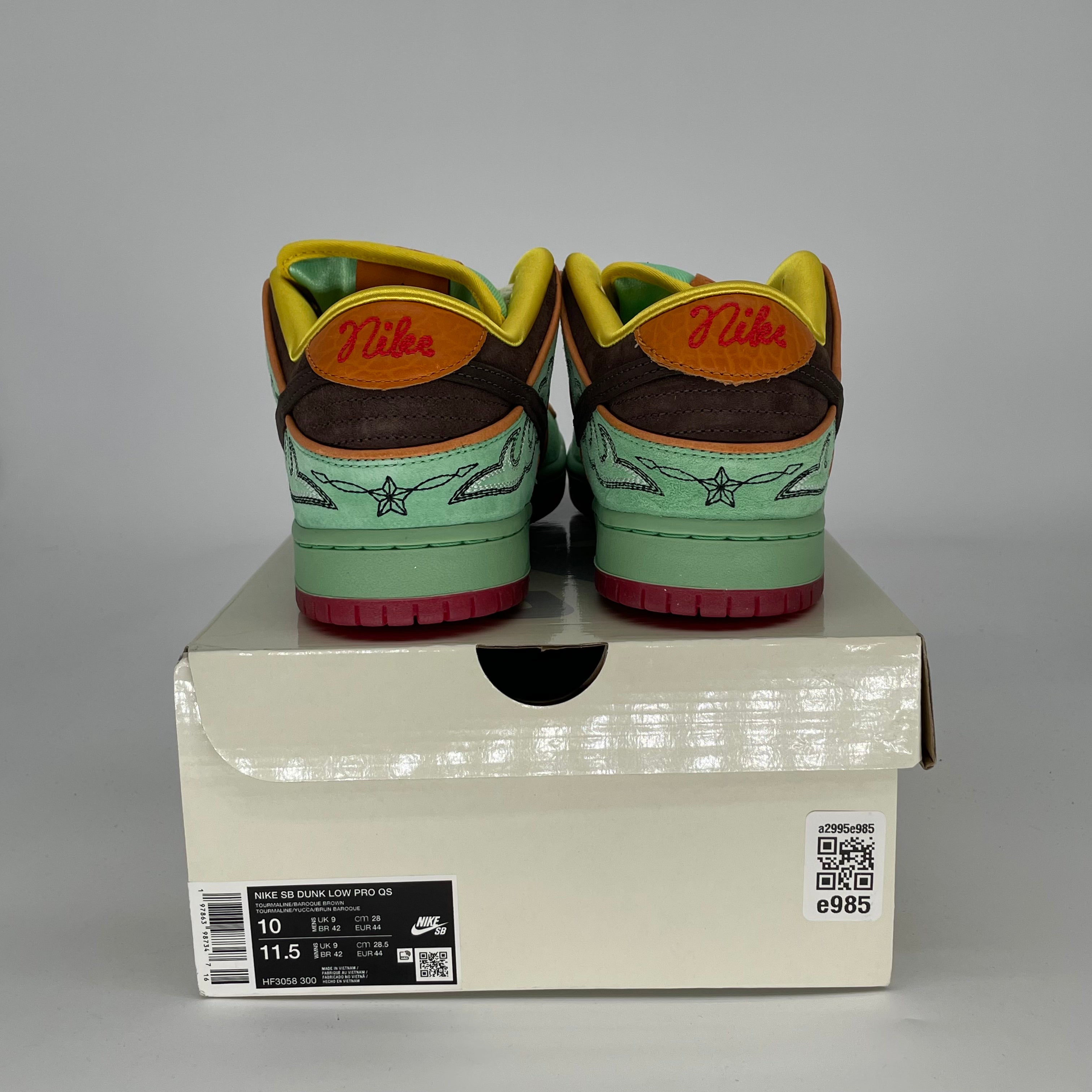 NIKE SB DUNK LOW RODEO TOURMALINE HF3058-300 SIZE 10/11.5W