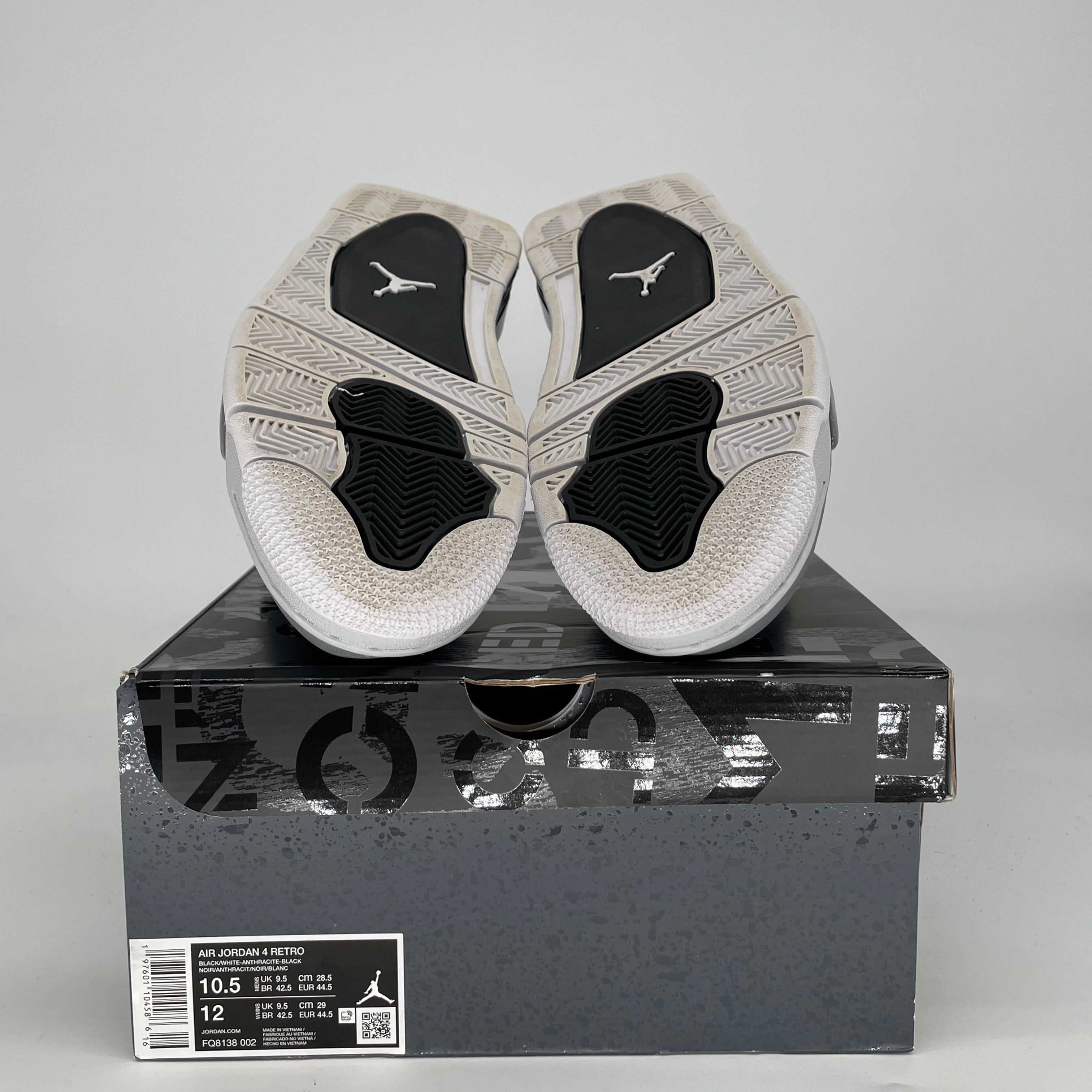AIR JORDAN 4 FEAR FQ8138-002 SIZE 10.5/12W