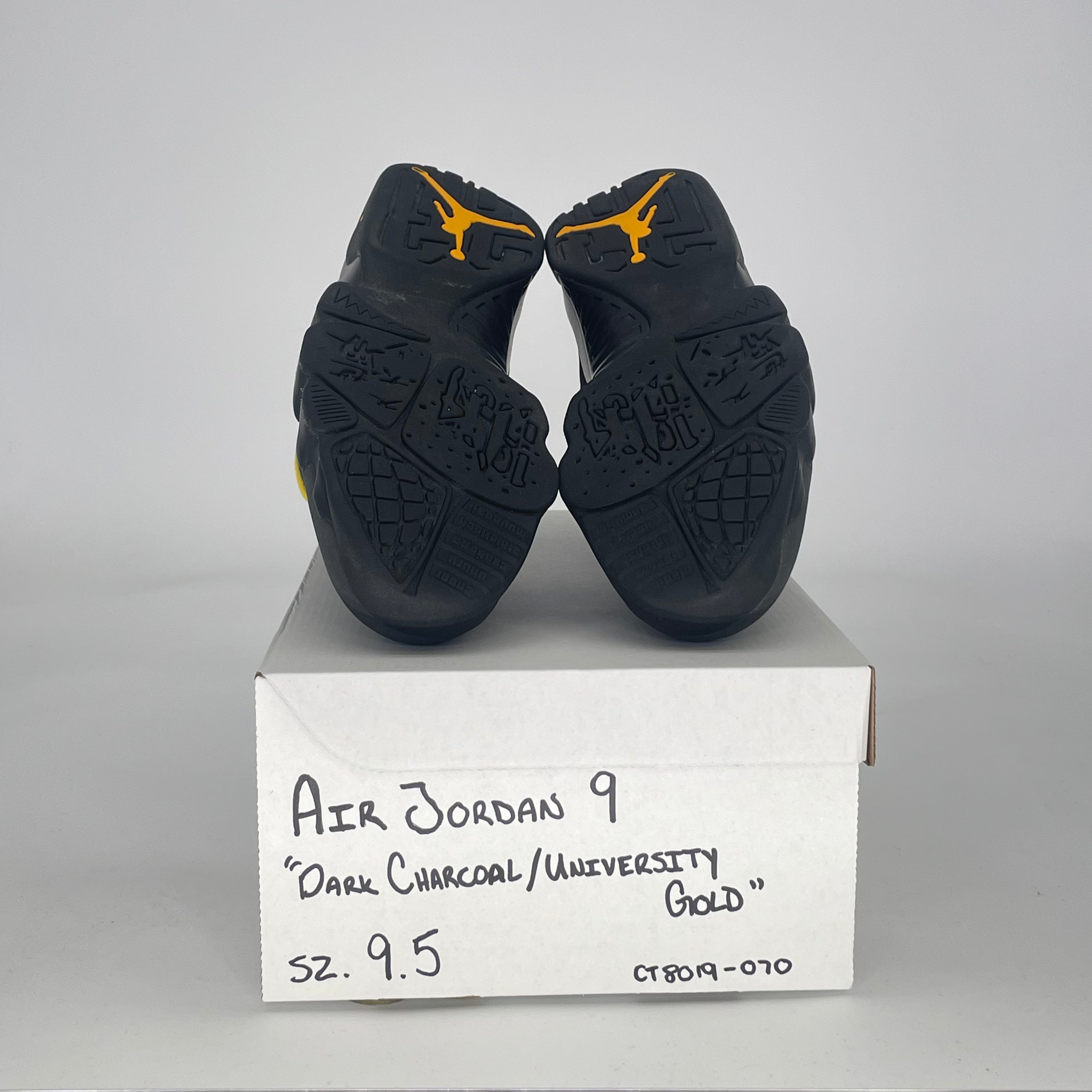 AIR JORDAN 9 DARK CHARCOAL UNIVERSITY GOLD CT8019-070 SIZE 9.5/11W