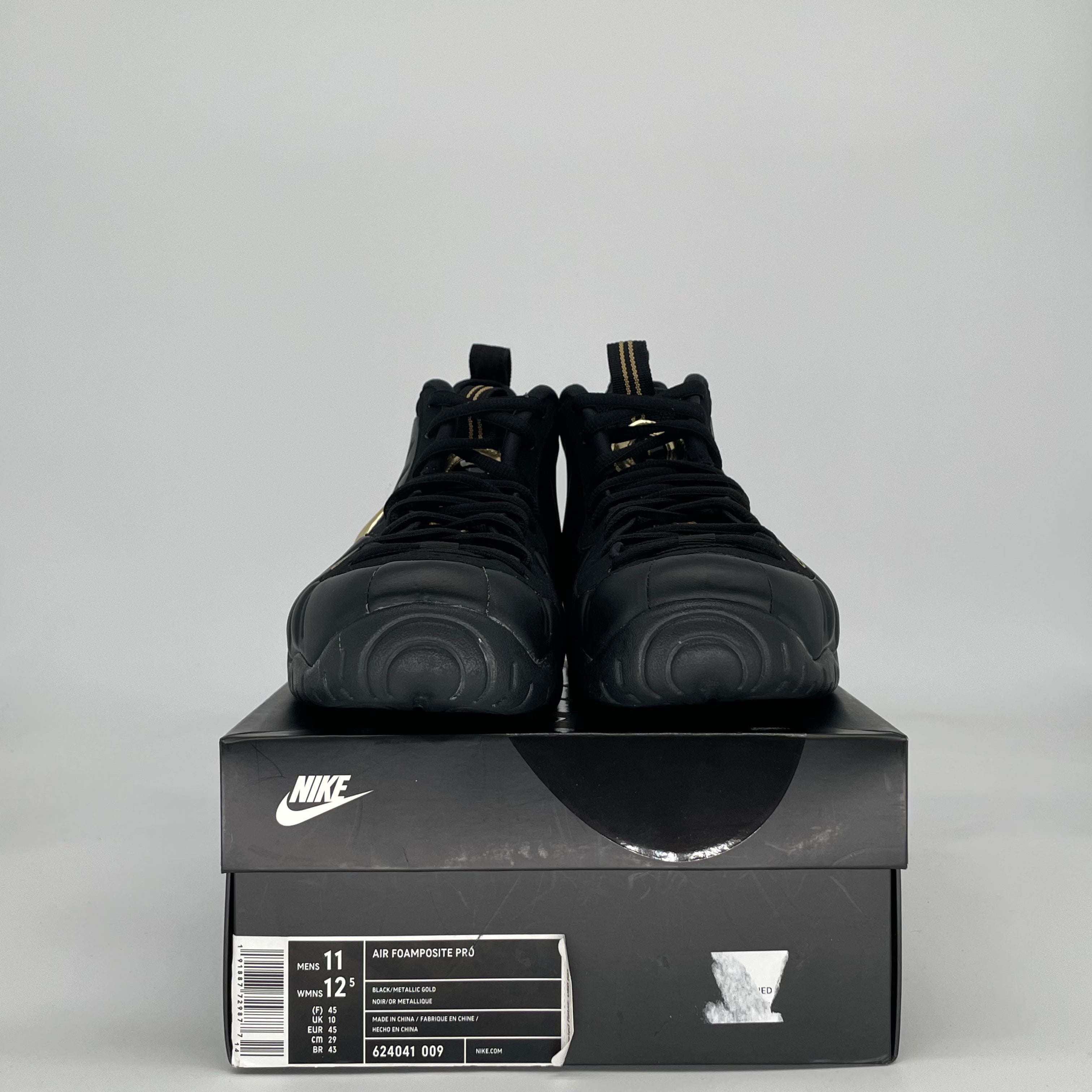 NIKE AIR FOAMPOSITE BLACK METALLIC GOLD 624041-009 SIZE 11/12.5W