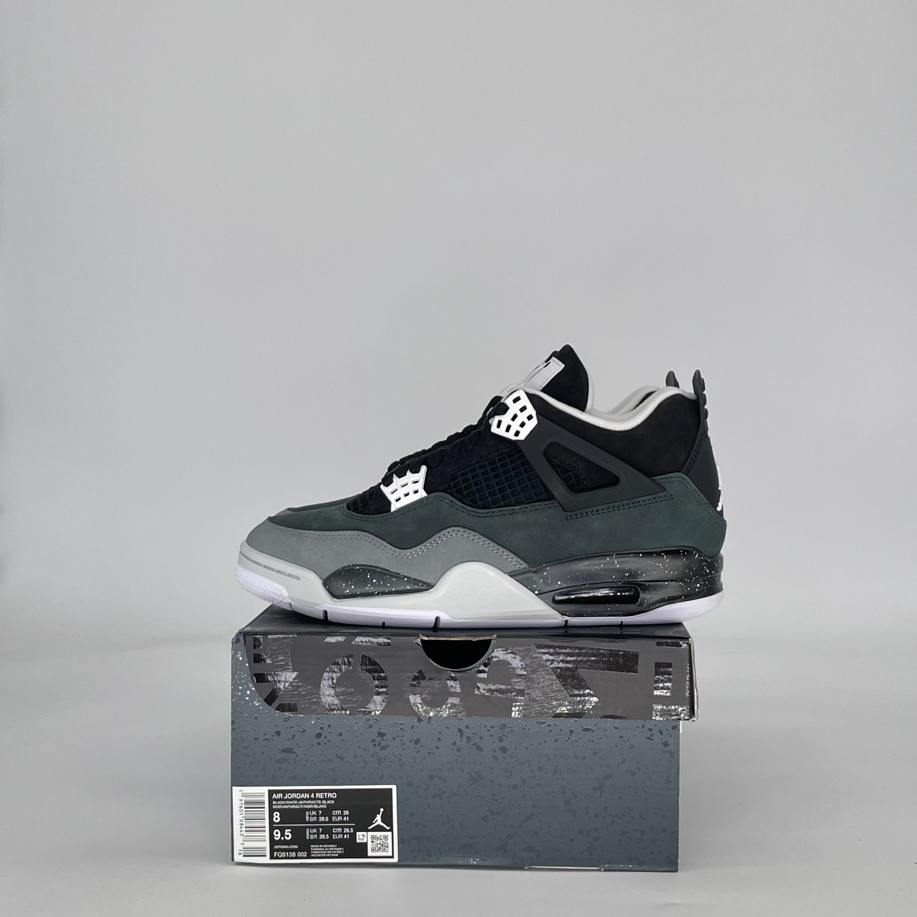 AIR JORDAN 4 FEAR (2024) FQ8138-002 SIZE 8/9.5W