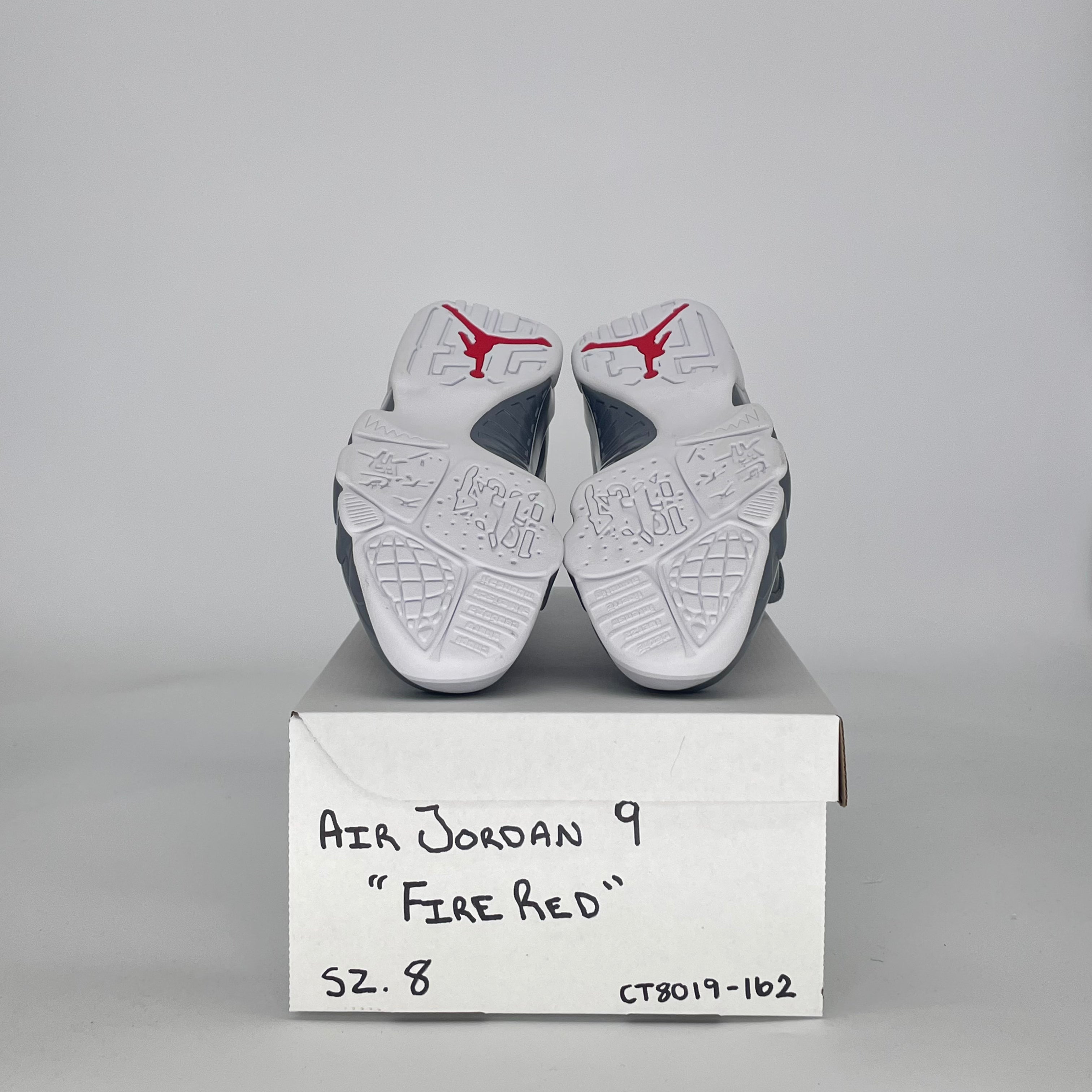 AIR JORDAN 9 FIRE RED CT8019-162 SIZE 8/9.5W
