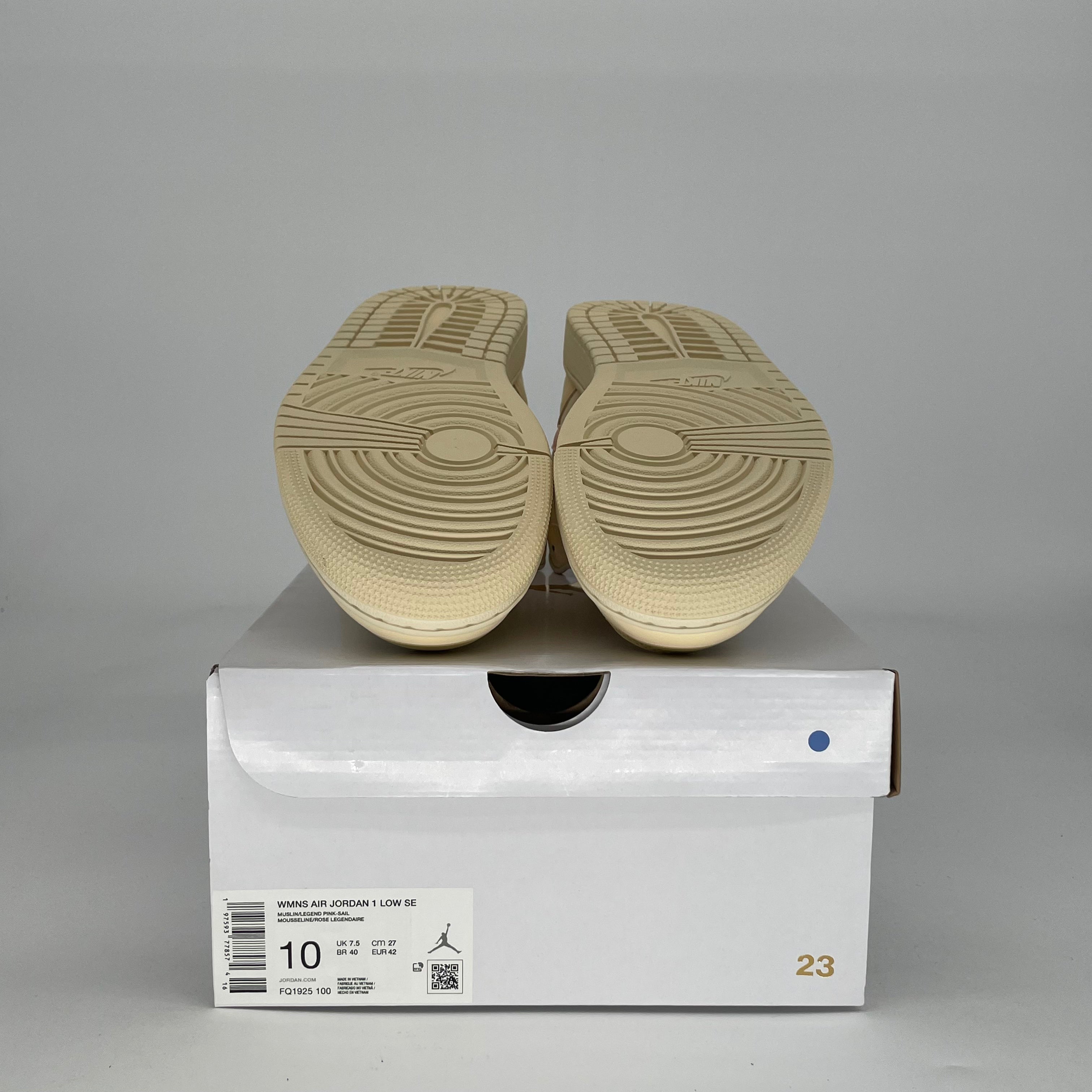 AIR JORDAN 1 LOW SEERSUCKER W FQ1925-100 SIZE 8.5/10W