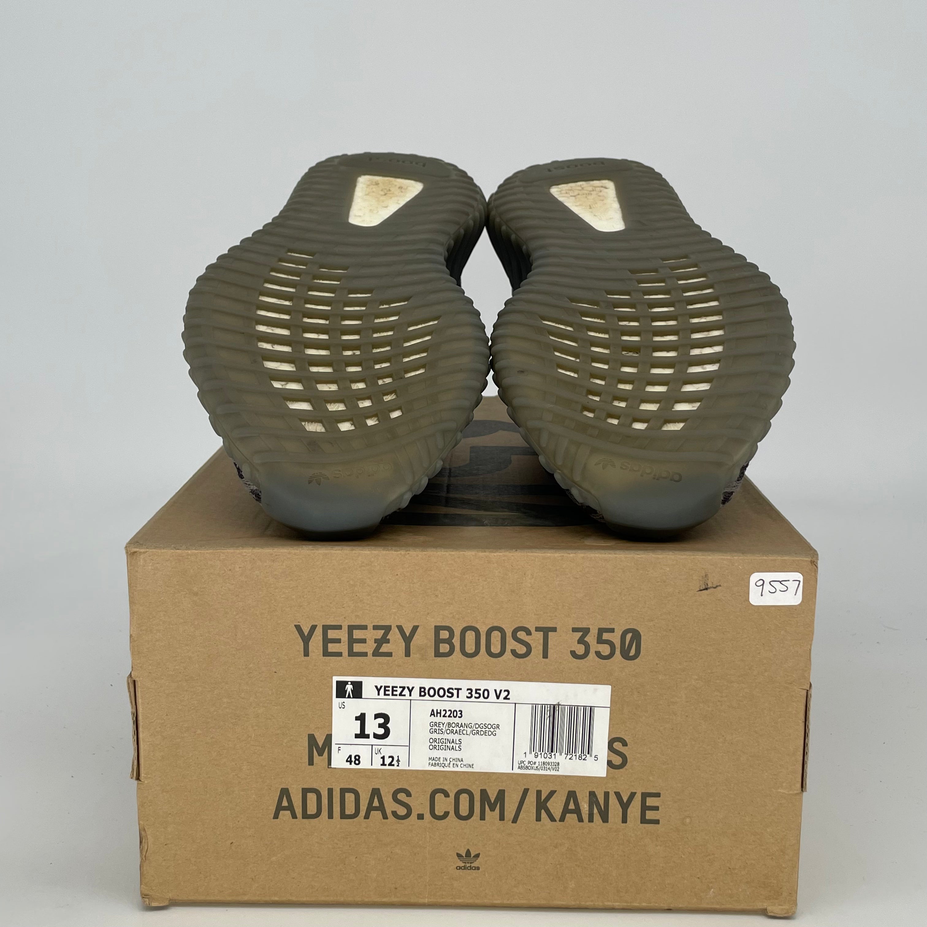 ADIDAS YEEZY 350 V2 BELUGA 2.0 AH2203 SIZE 13/14.5W