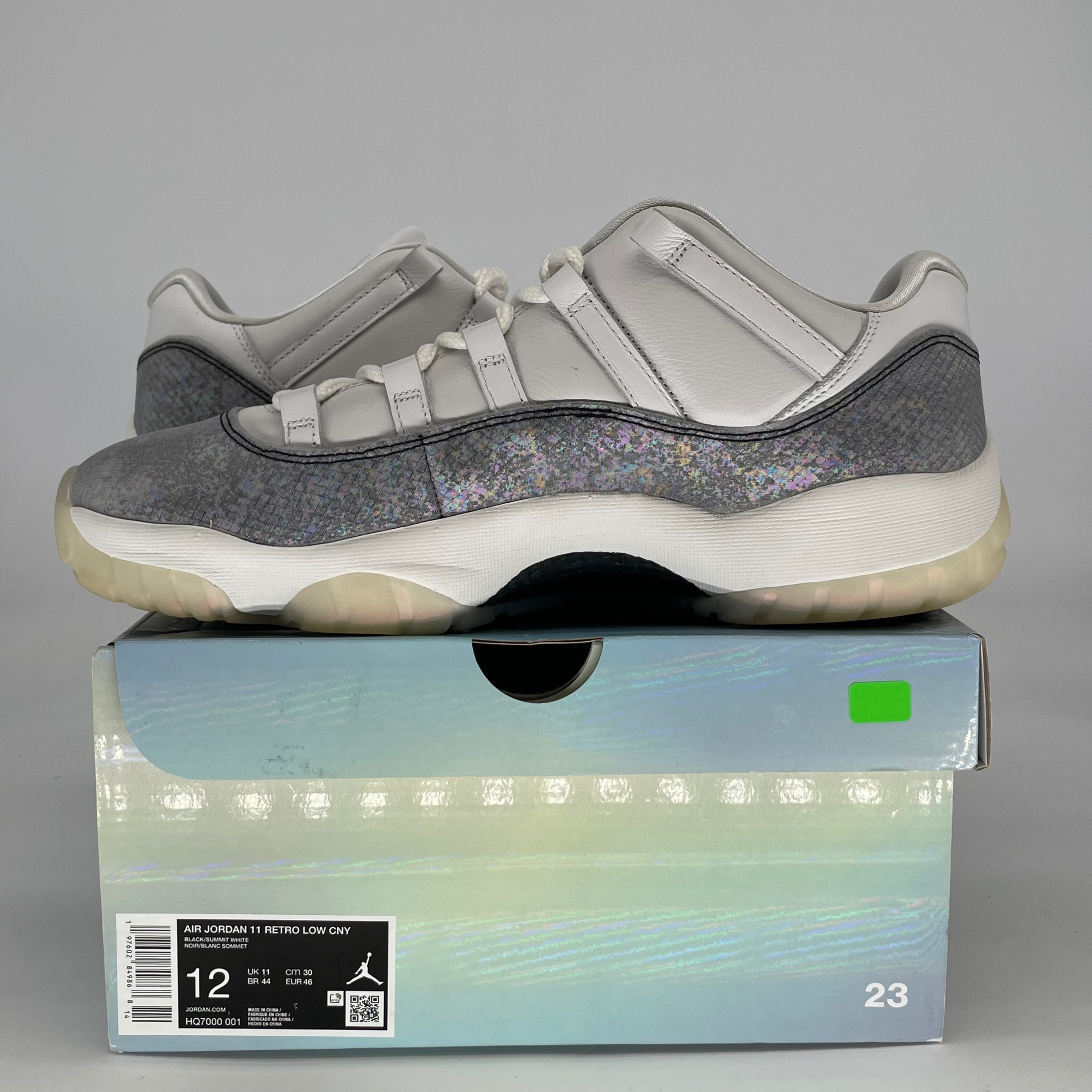 AIR JORDAN 11 LOW YEAR OF THE SNAKE HQ7000-001 SIZE 12/13.5W