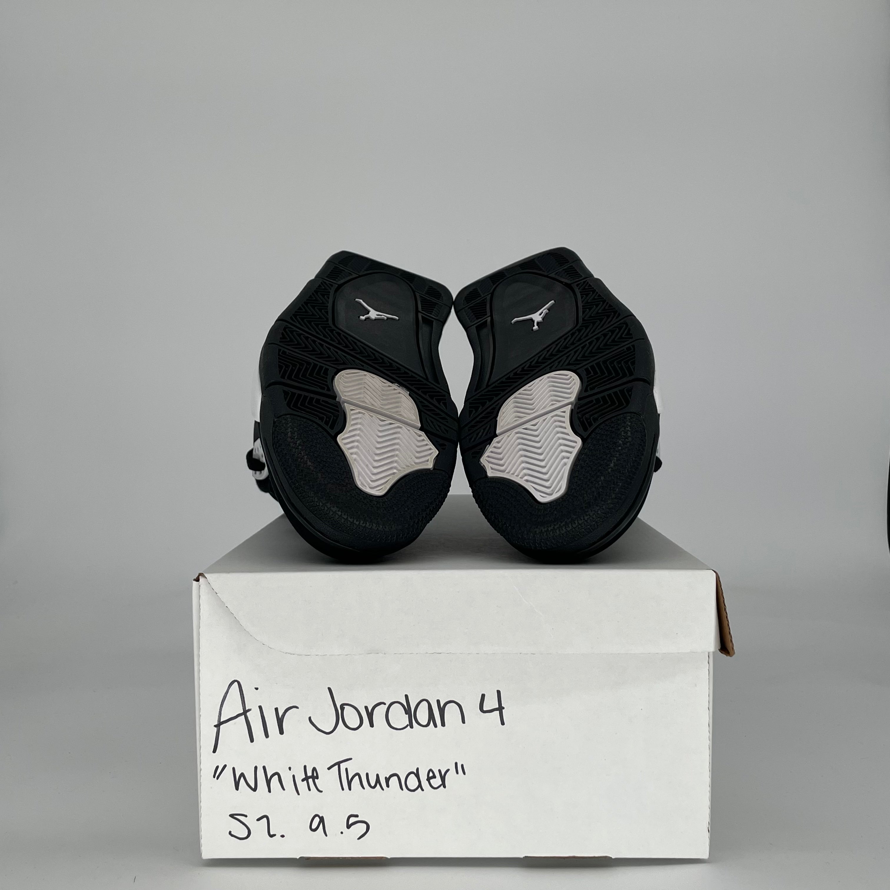 AIR JORDAN 4 WHITE THUNDER FQ8138-001 SIZE 9.5/11W