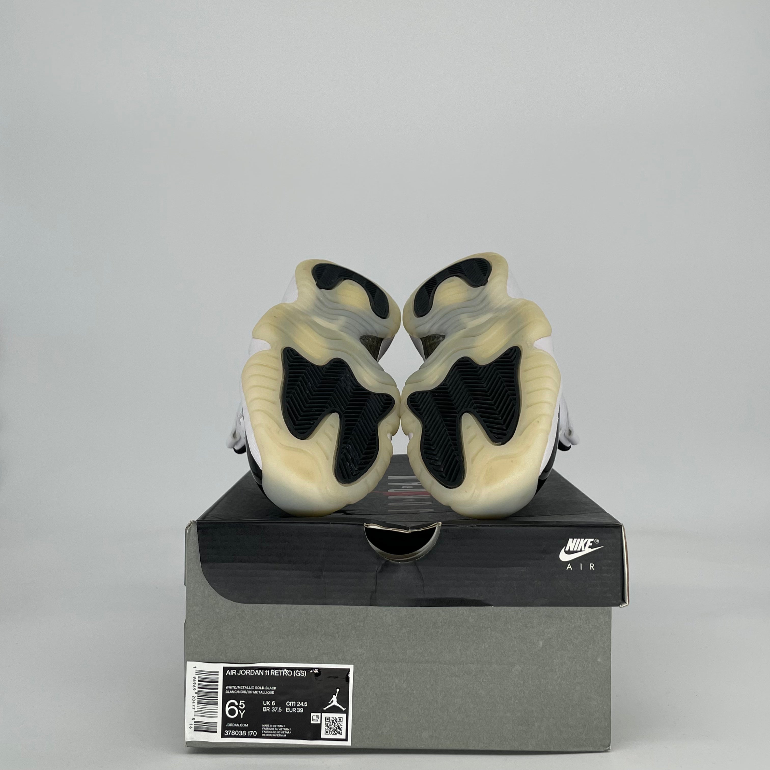 AIR JORDAN 11 DMP GRATITUDE 378038-170 SIZE 6.5/8W