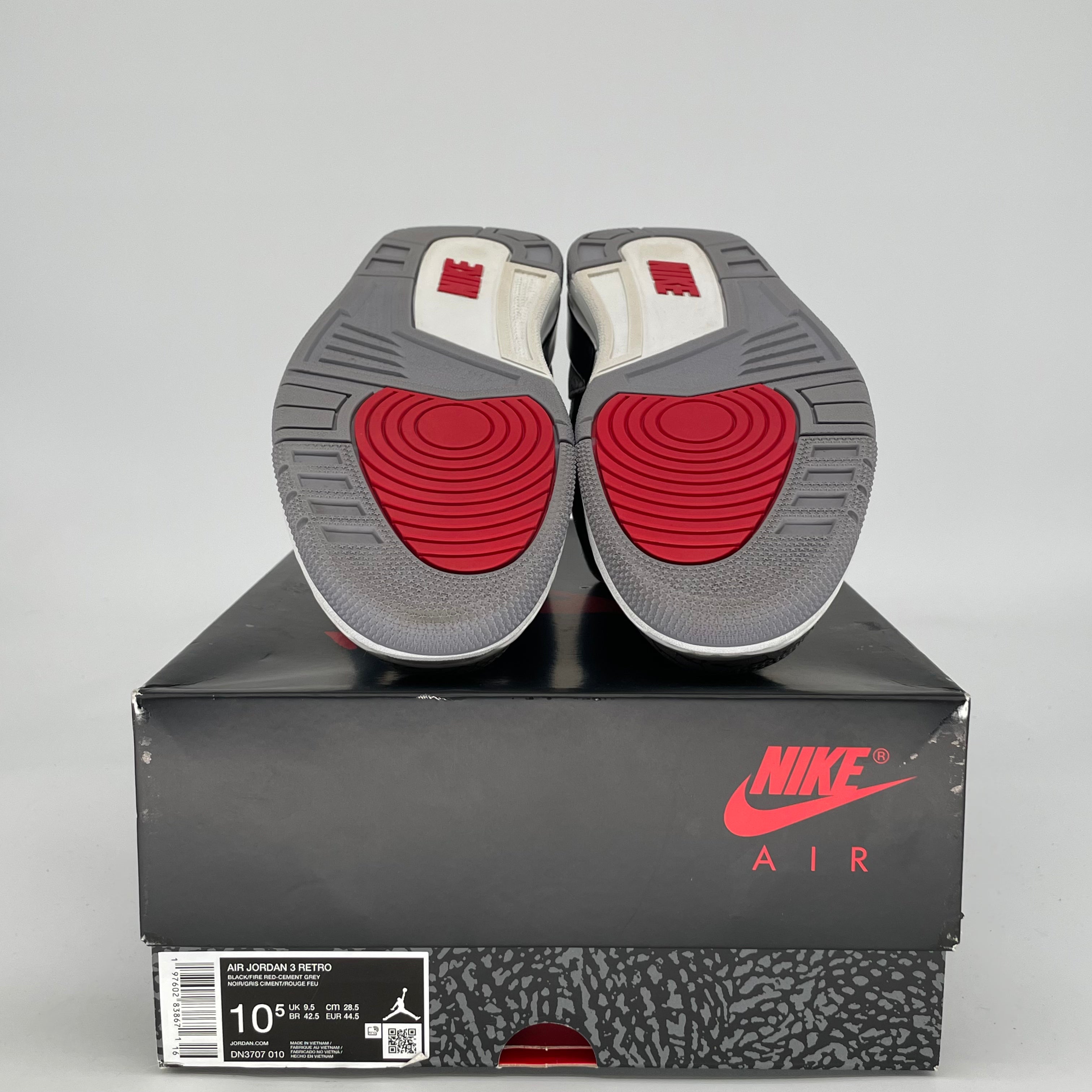 AIR JORDAN 3 BLACK CEMENT DN3707-010 SIZE 10.5/12W