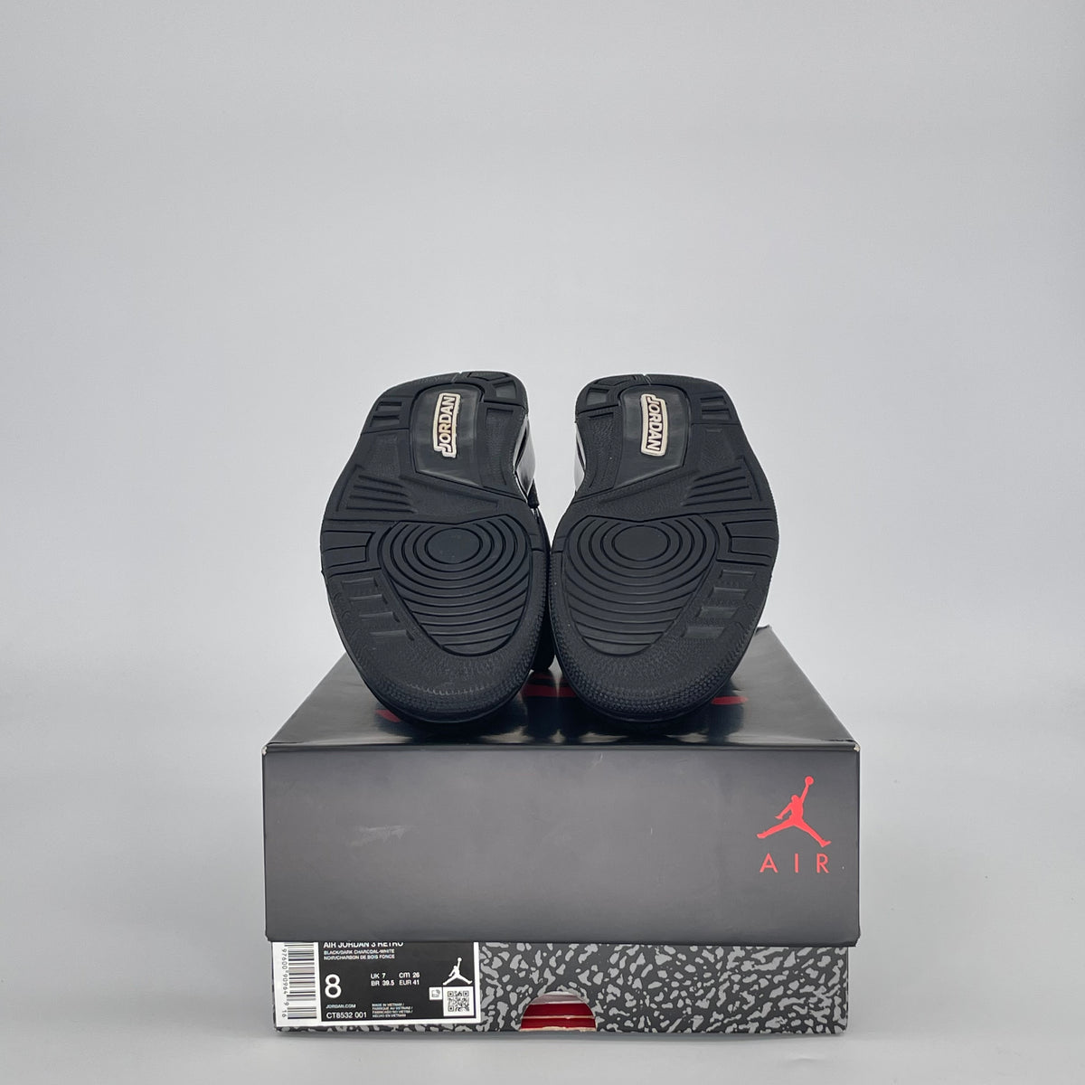 Jordan 3 Retro Black Cat (2025)