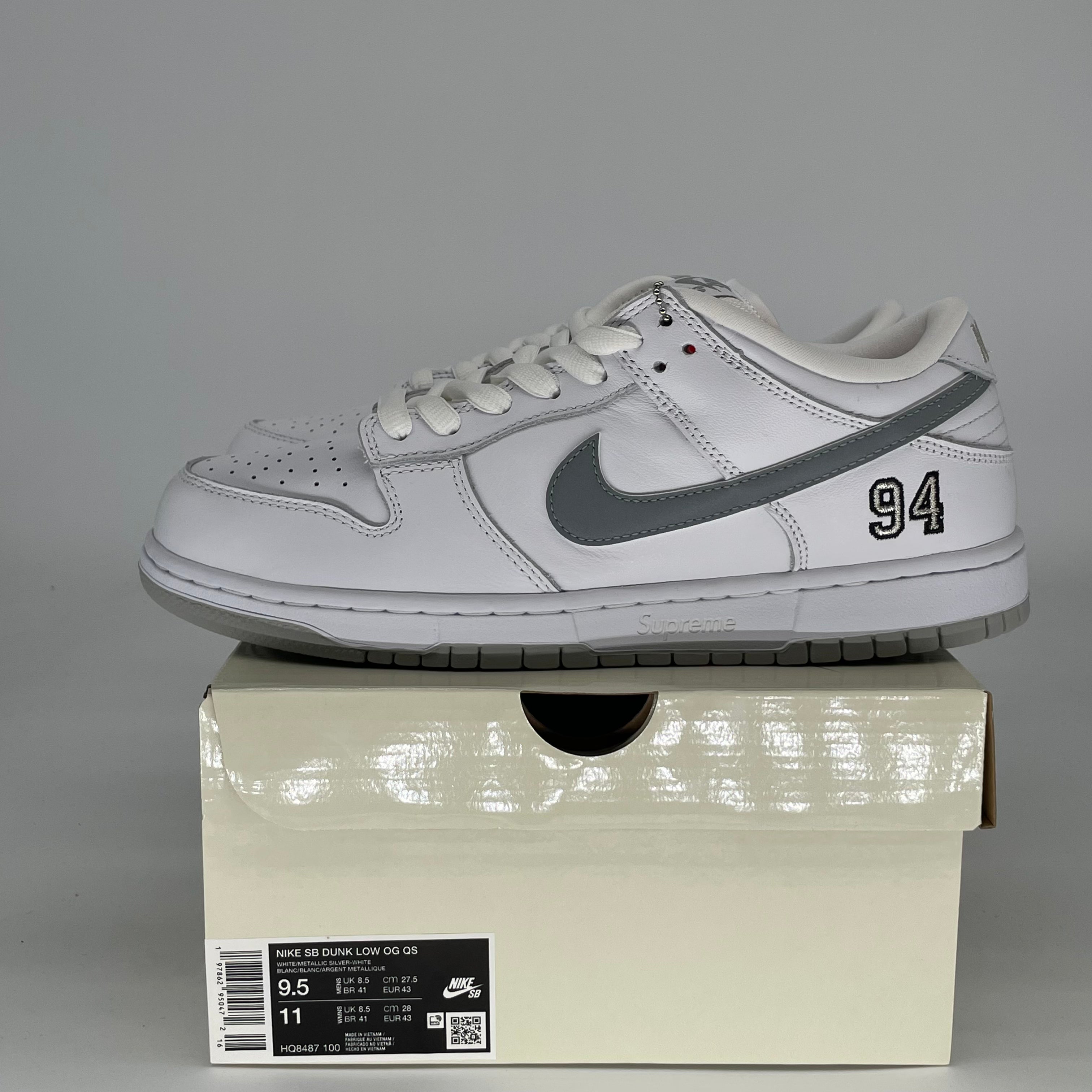 NIKE SB DUNK LOW SUPREME 94 WHITE METALLIC SILVER HQ8487-100 SIZE 9.5/11W