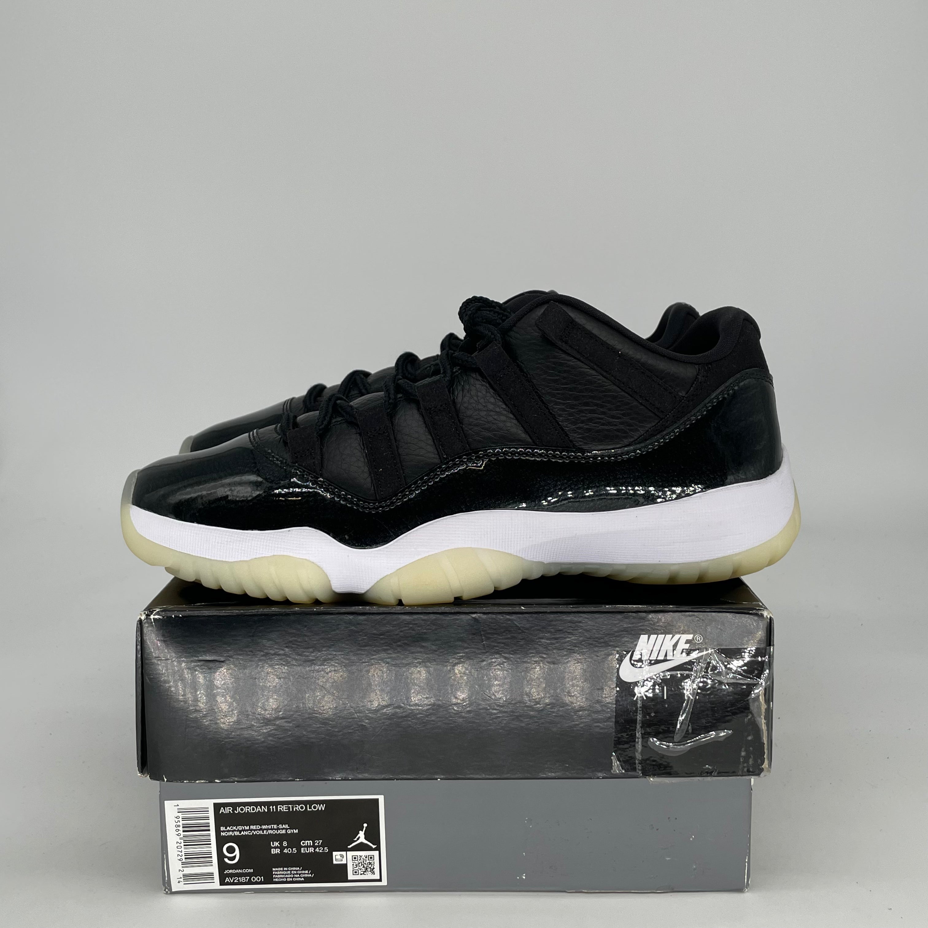 AIR JORDAN 11 LOW 72-10 AV2187-001 SIZE 9/10.5W
