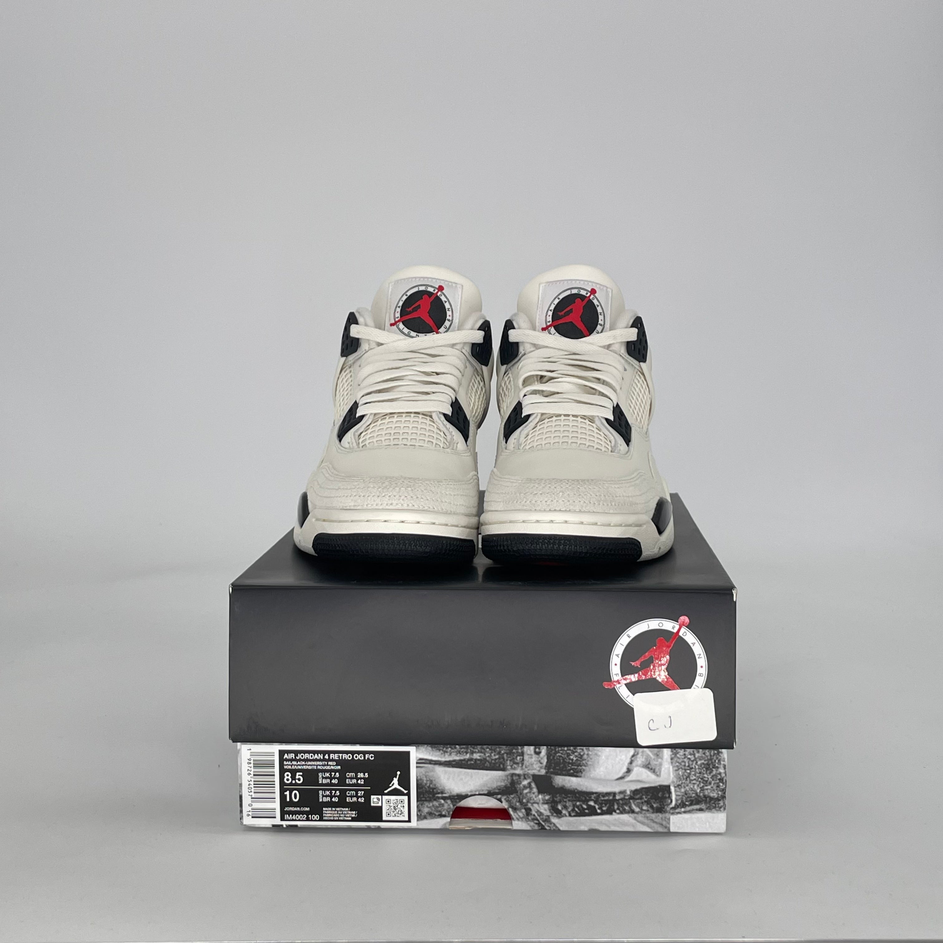 AIR JORDAN 4 FLIGHT CLUB IM4002-100 SIZE 8.5/10W