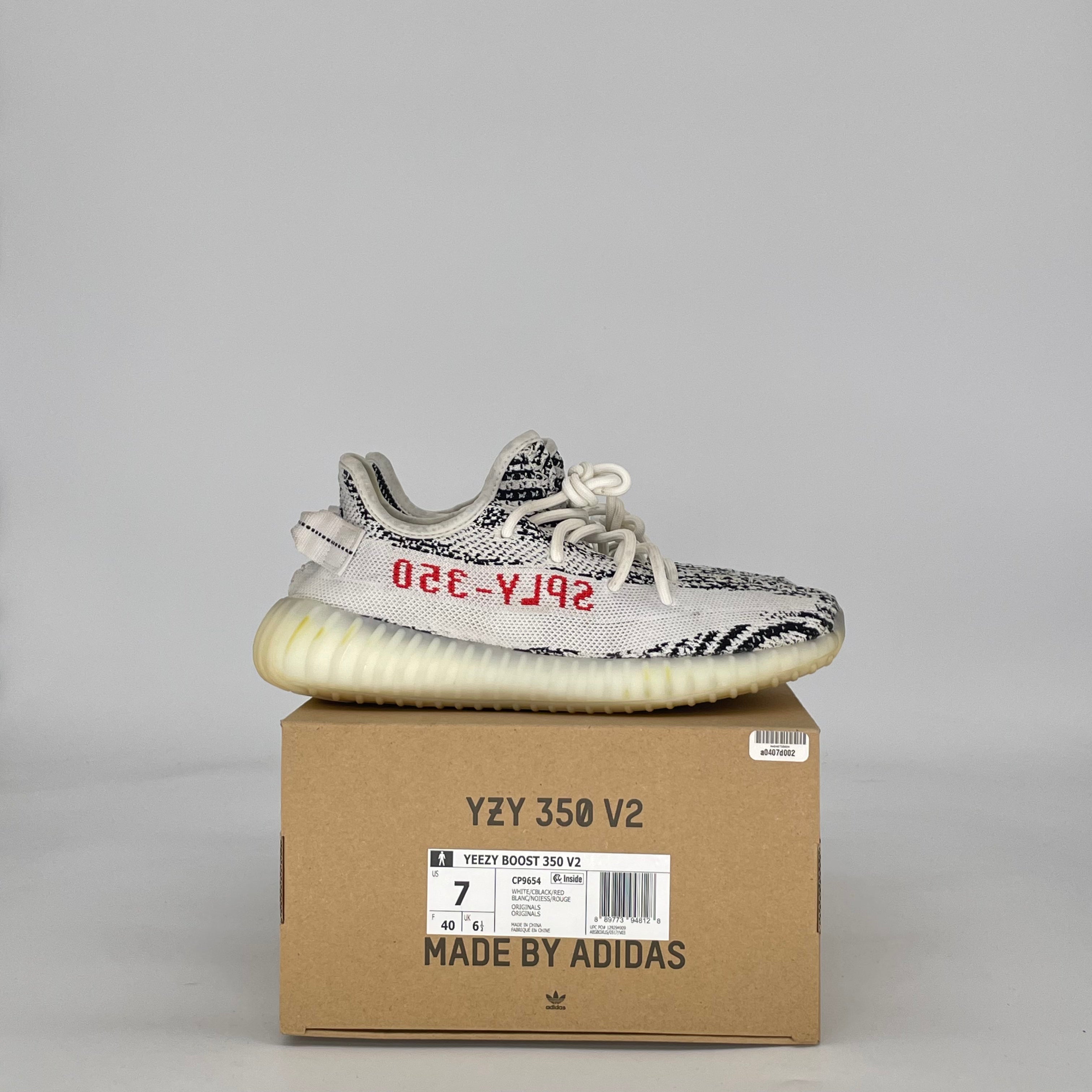 ADIDAS YEEZY BOOST 350 V2 ZEBRA CP9654 SIZE 7/8.5W GS