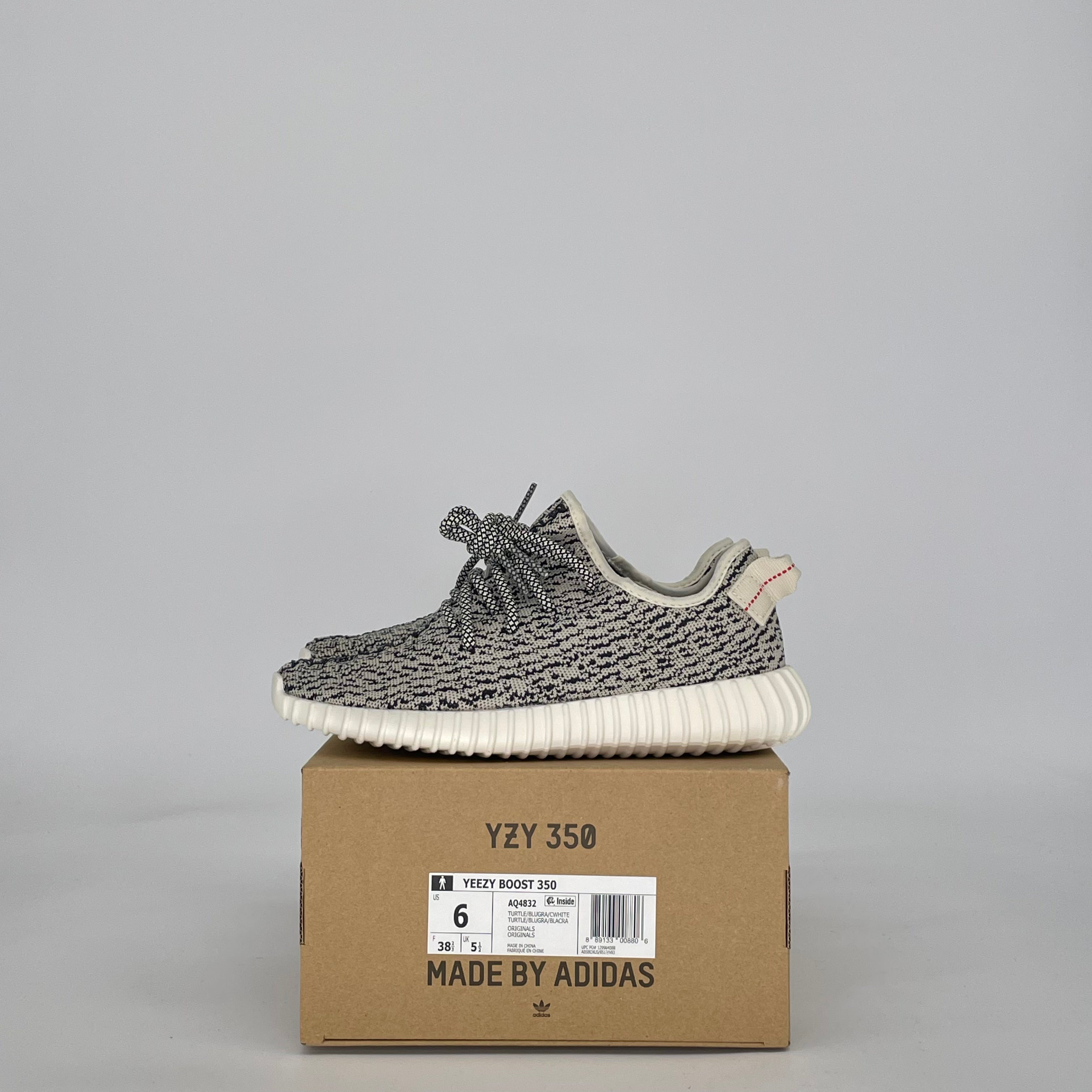 ADIDAS YEEZY BOOST 350 TURTLEDOVE (2022) AQ4832 SIZE 6/7.5W GS