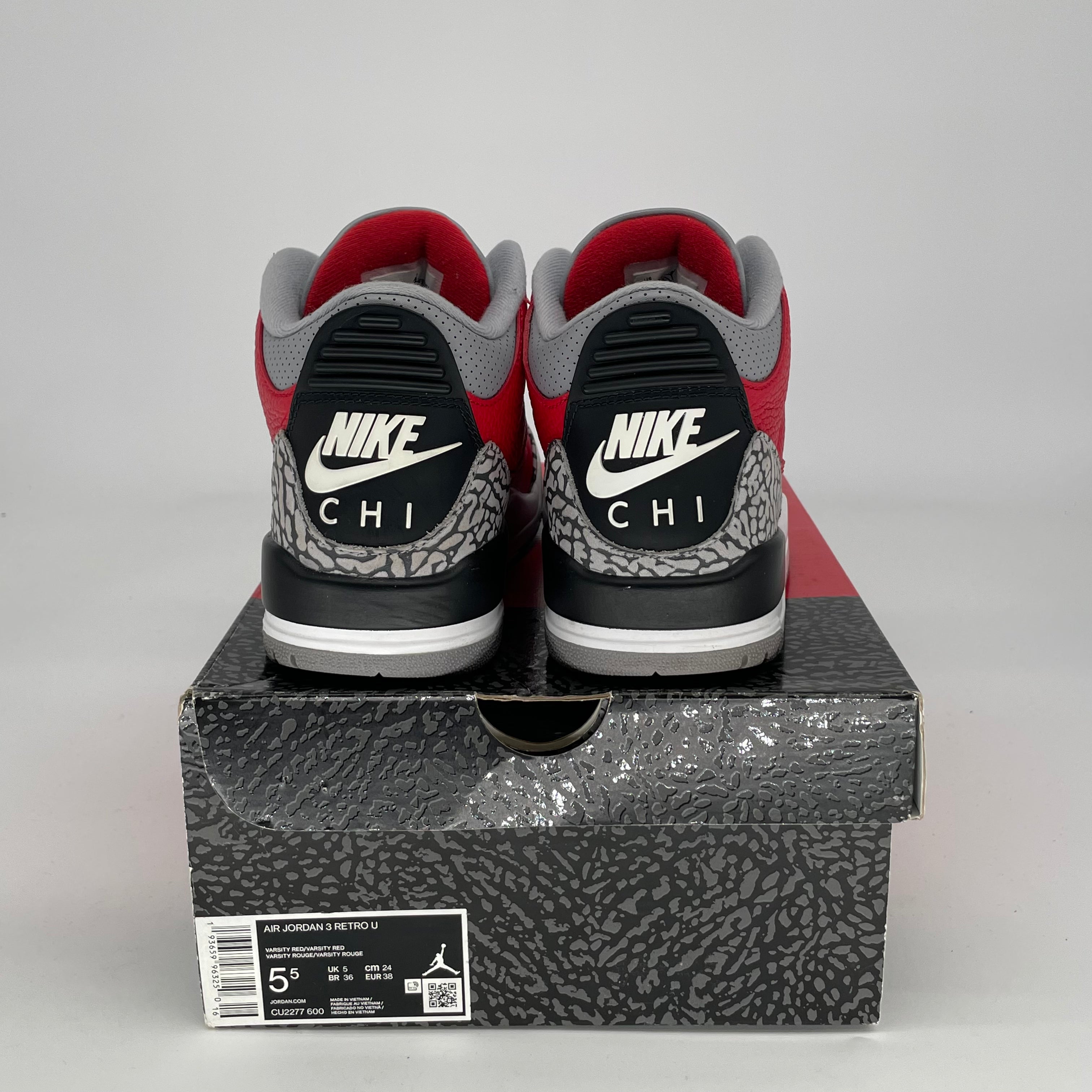 AIR JORDAN 3 UNITE CHI SIZE 5.5/7W CU2277-600