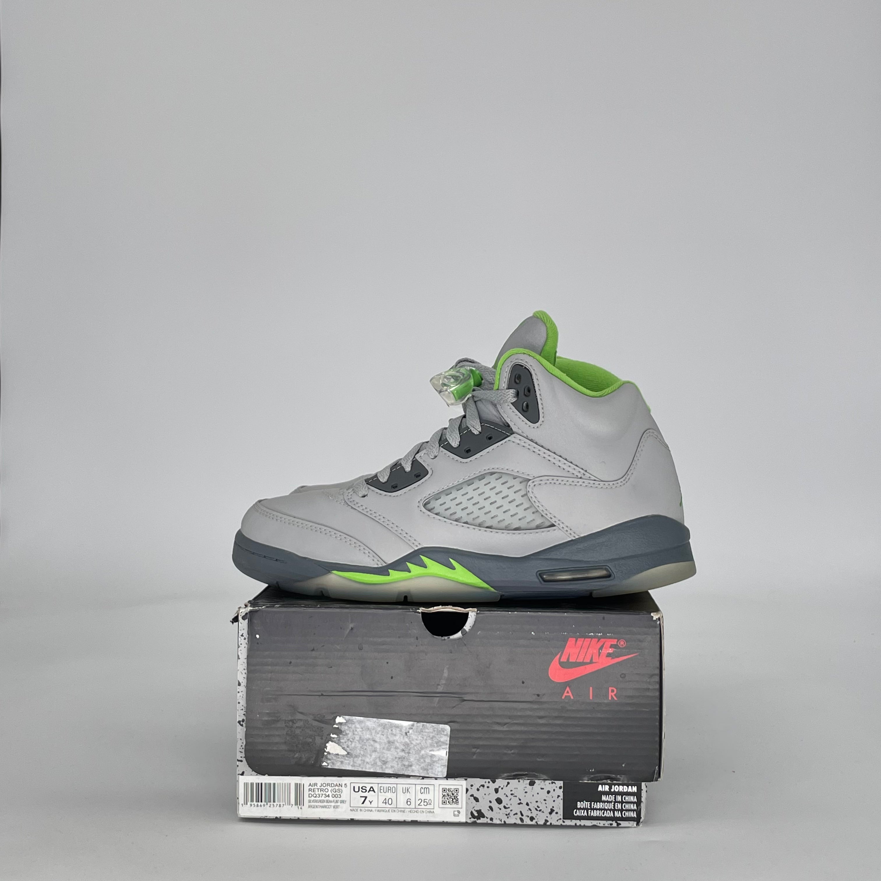 AIR JORDAN 5 GREEN BEAN DQ3734-003 SIZE 7/8.5W GS