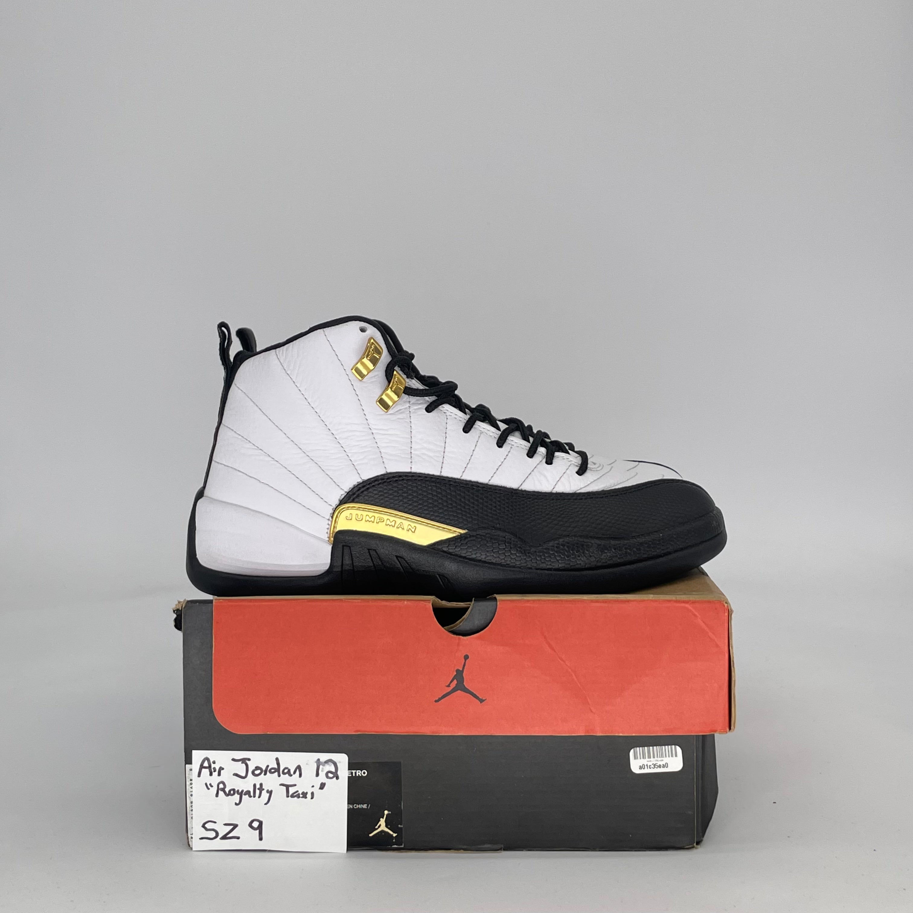 AIR JORDAN 12 ROYALTY TAXI CT8013-170 SIZE 9/10.5W